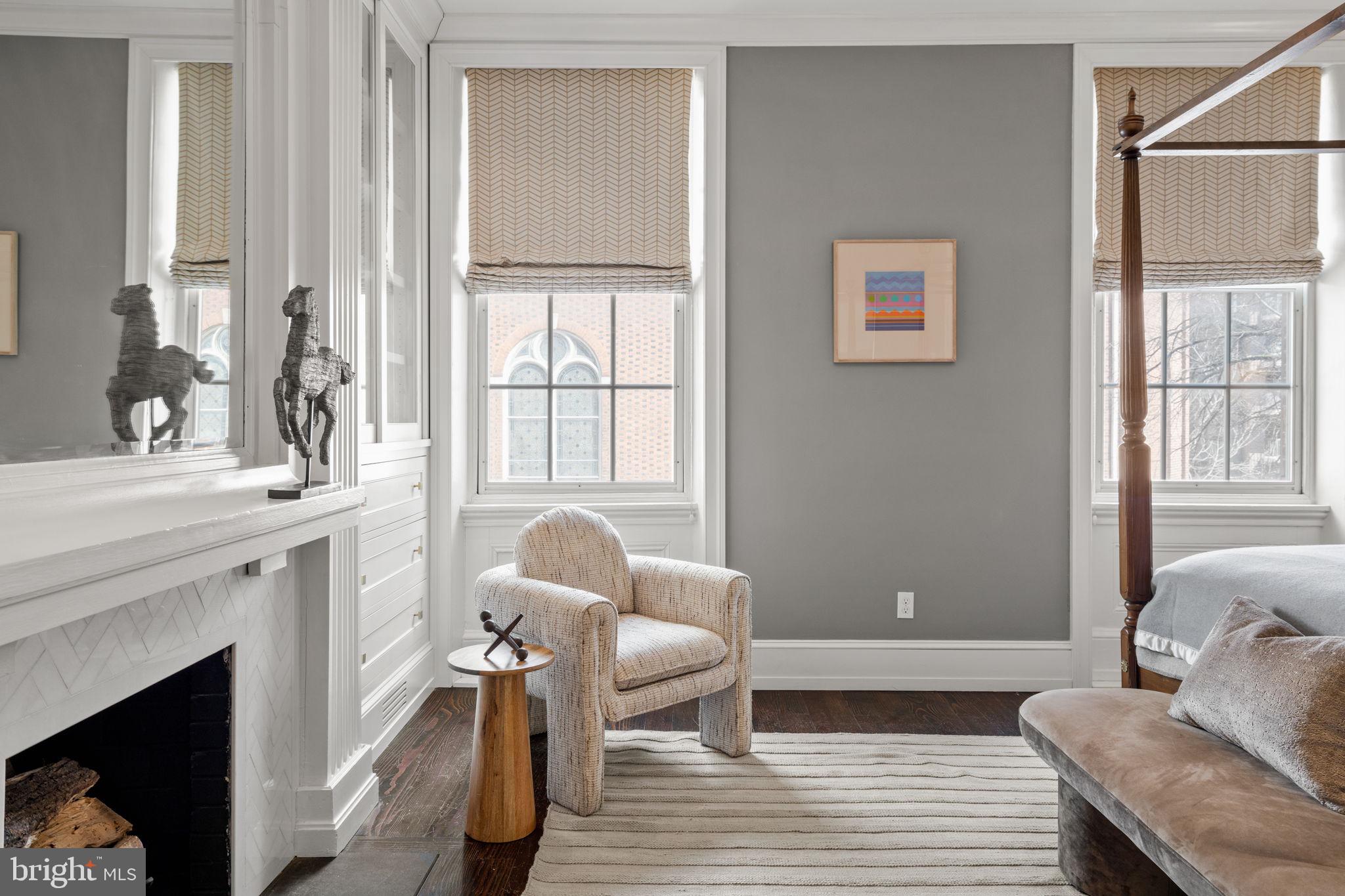 SOCIETY HILL - Residential