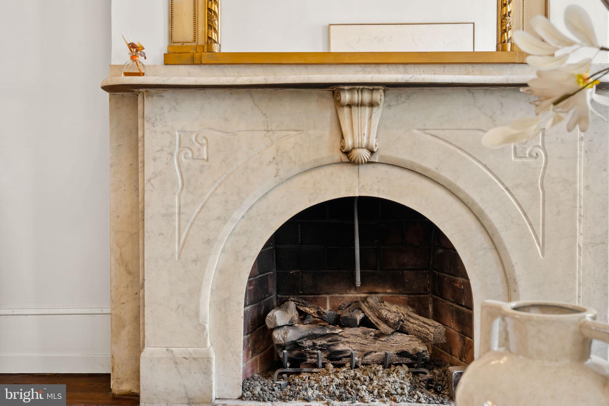 SOCIETY HILL - Residential