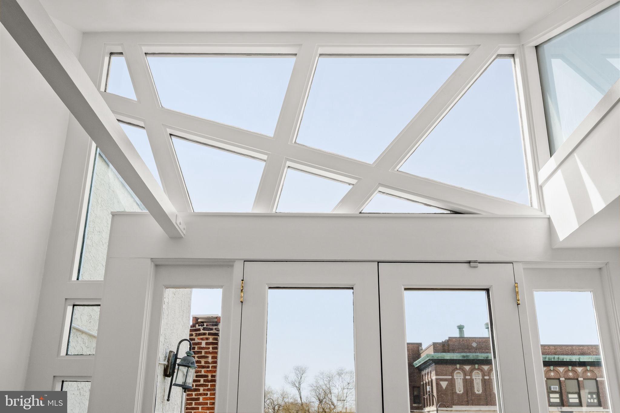 SOCIETY HILL - Residential