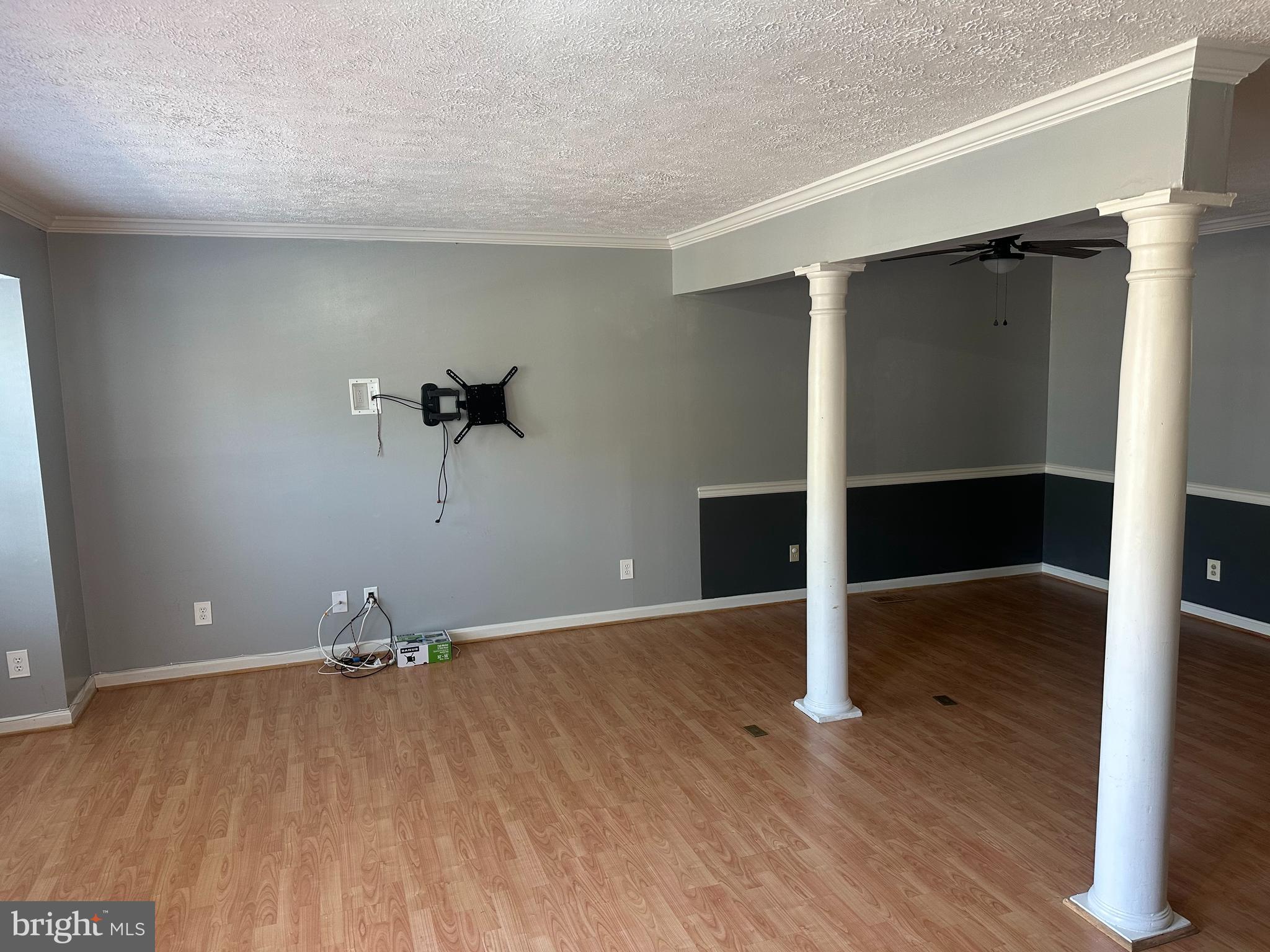 HAMPTON OAKS - Residential Lease