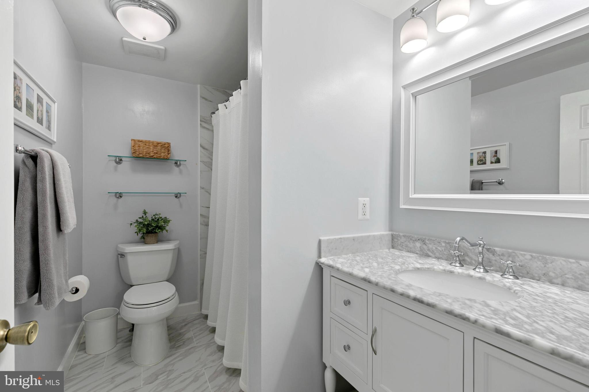 RESTON - Residential