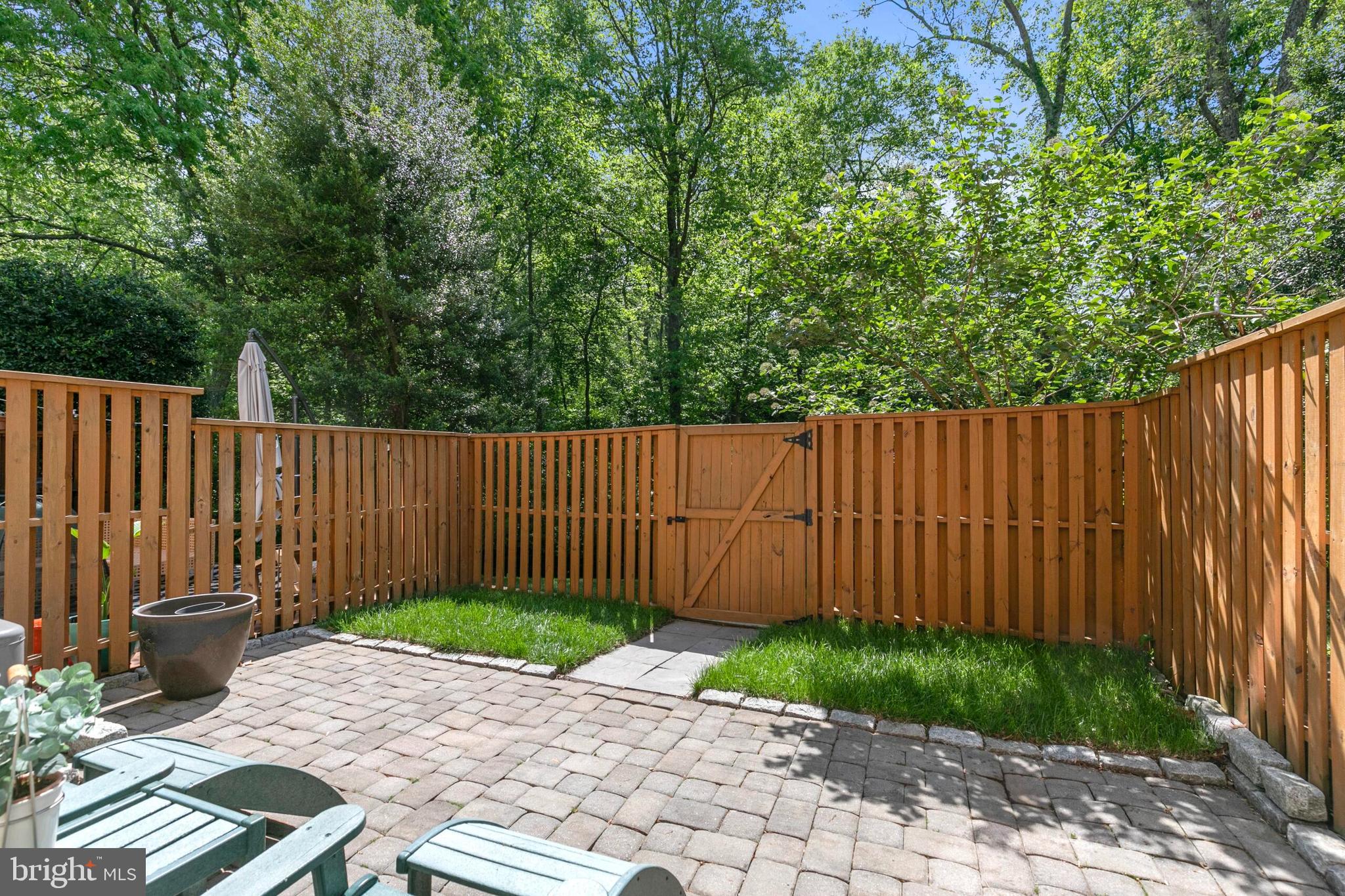 10945 HARPERS SQUARE COURT