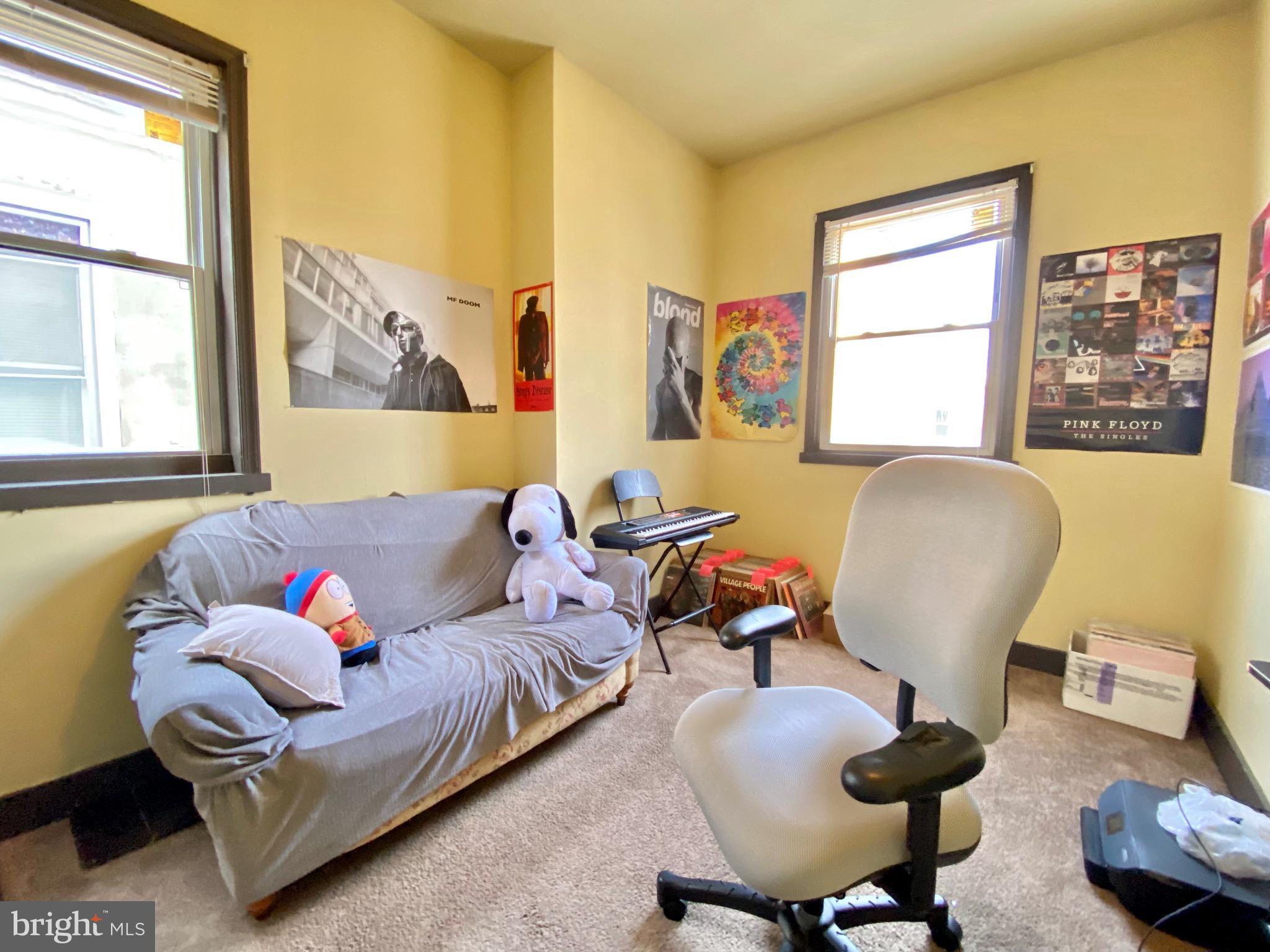 TEMPLE UNIVERSITY - Residential Lease