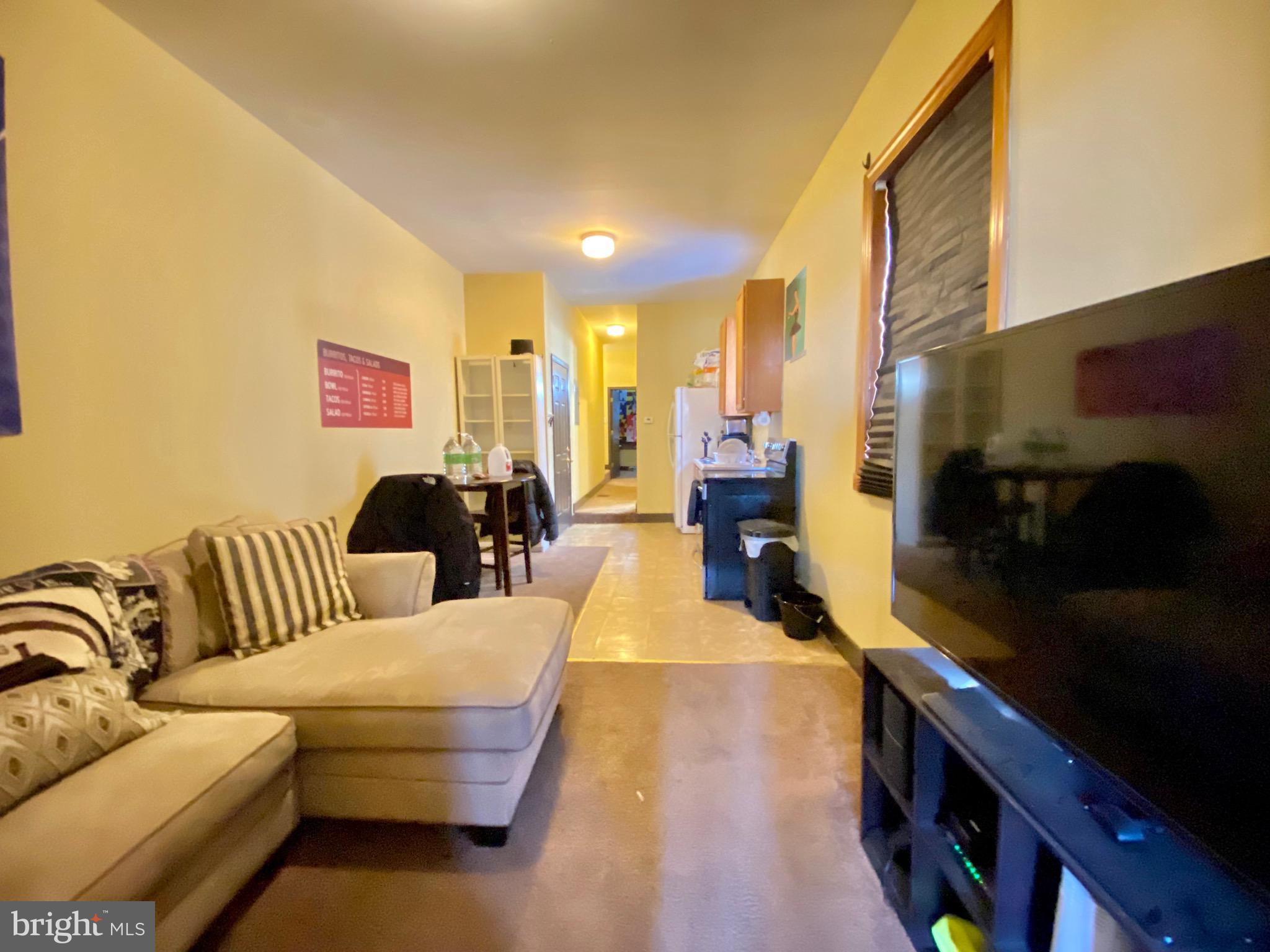 TEMPLE UNIVERSITY - Residential Lease