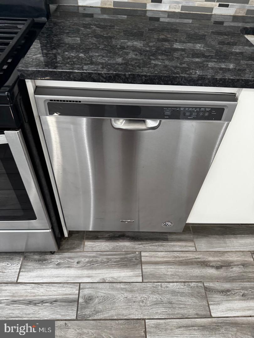 FISHTOWN - Residential Lease