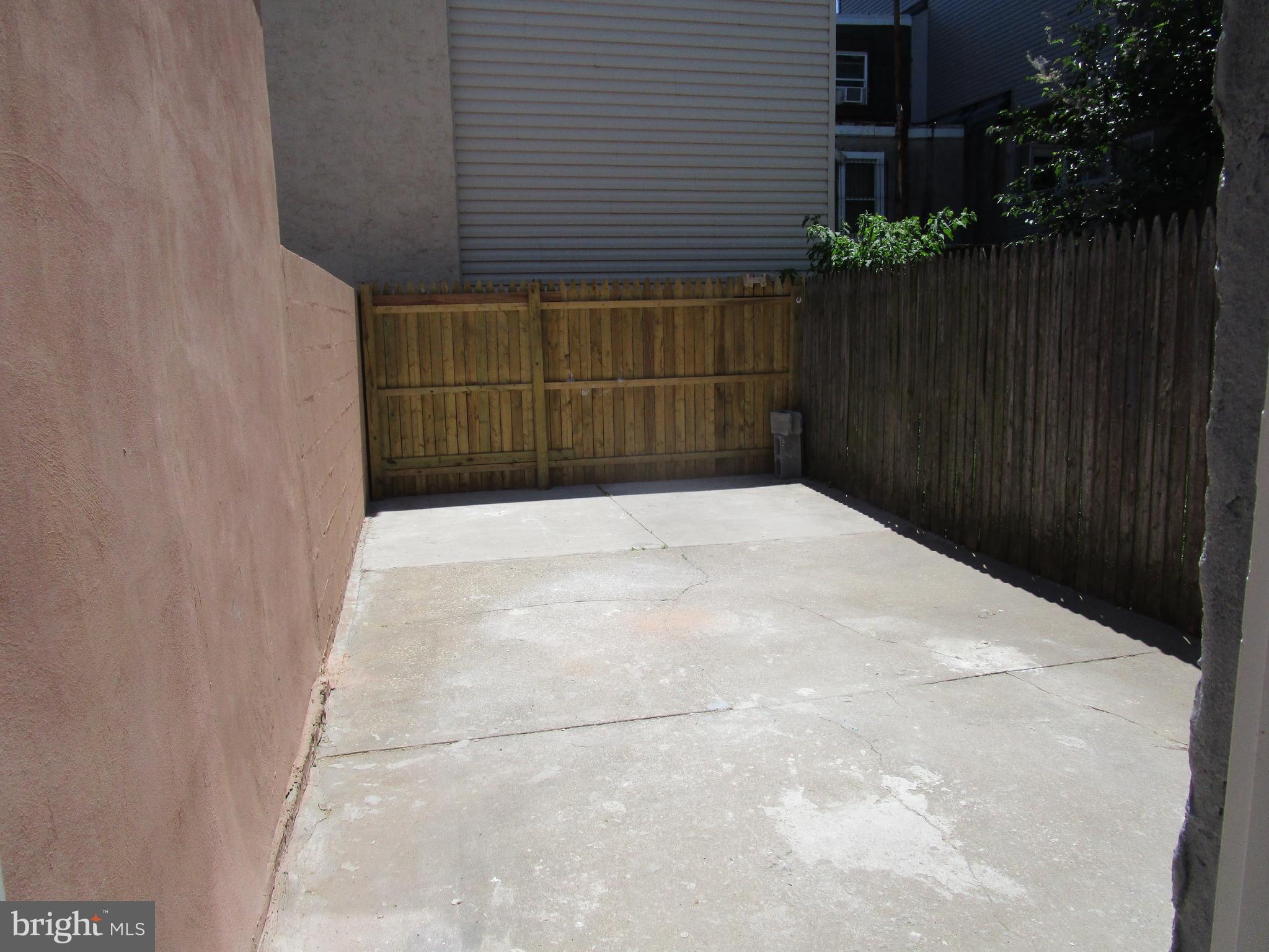 FISHTOWN - Residential Lease