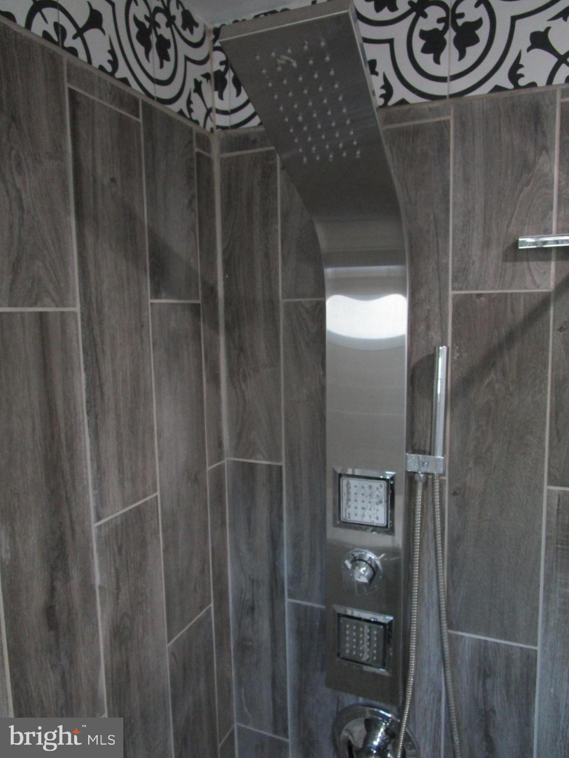 FISHTOWN - Residential Lease