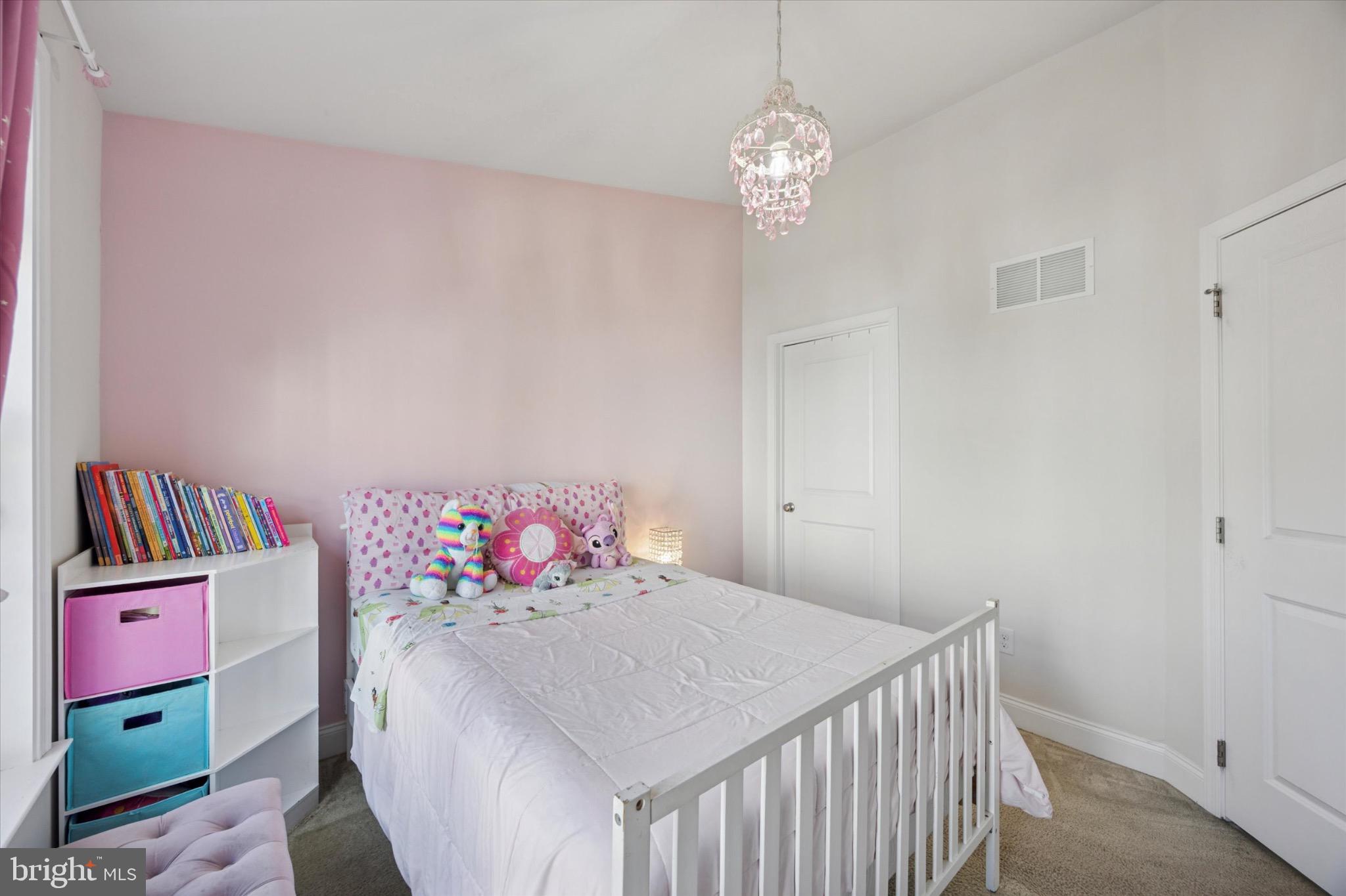 RAVENSCLIFF - Residential