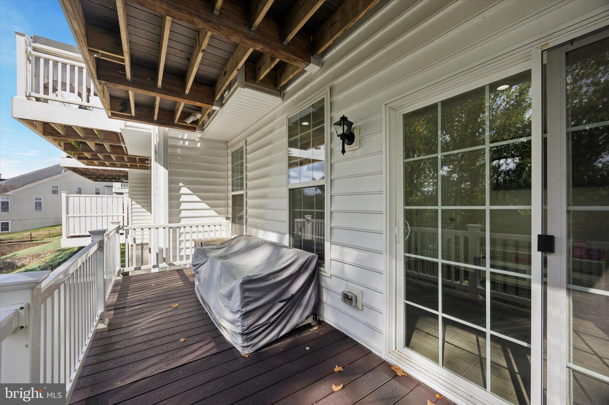 RAVENSCLIFF - Residential