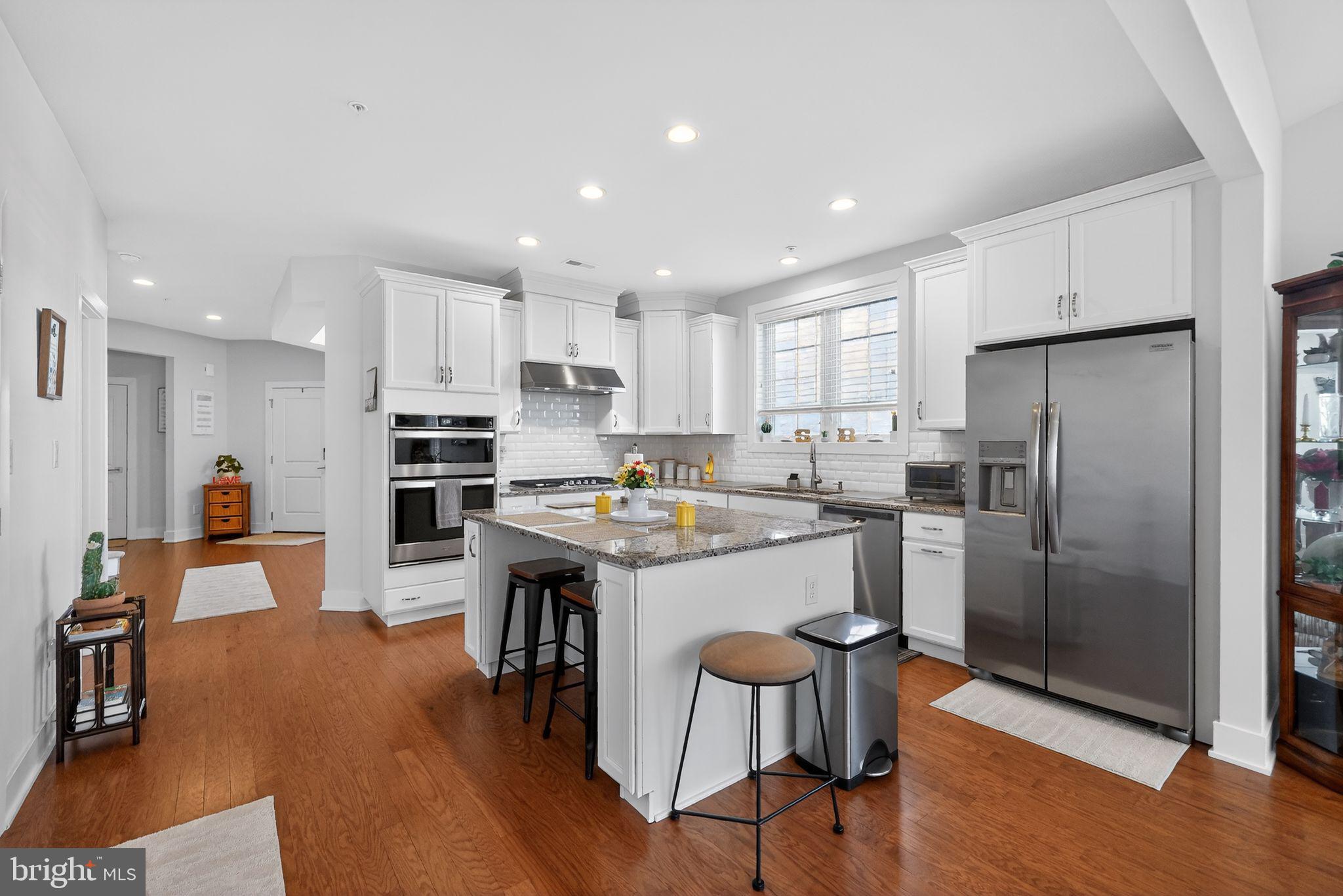 WHITE SPRINGS AT PROVIDENCE - Residential