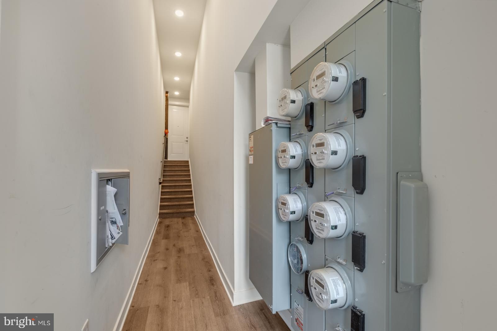 UNIVERSITY CITY - Residential Lease