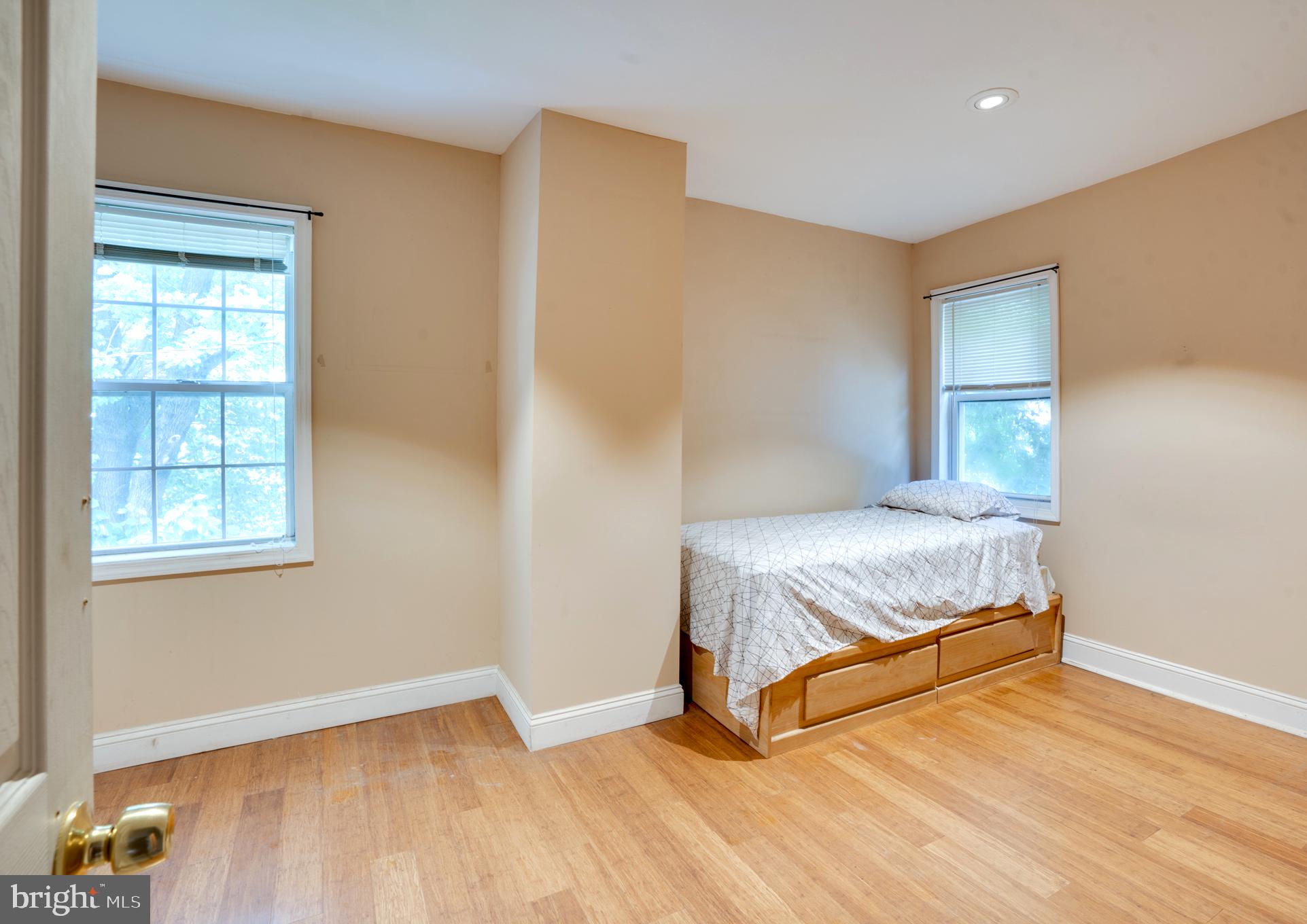 WAVERLY - Residential