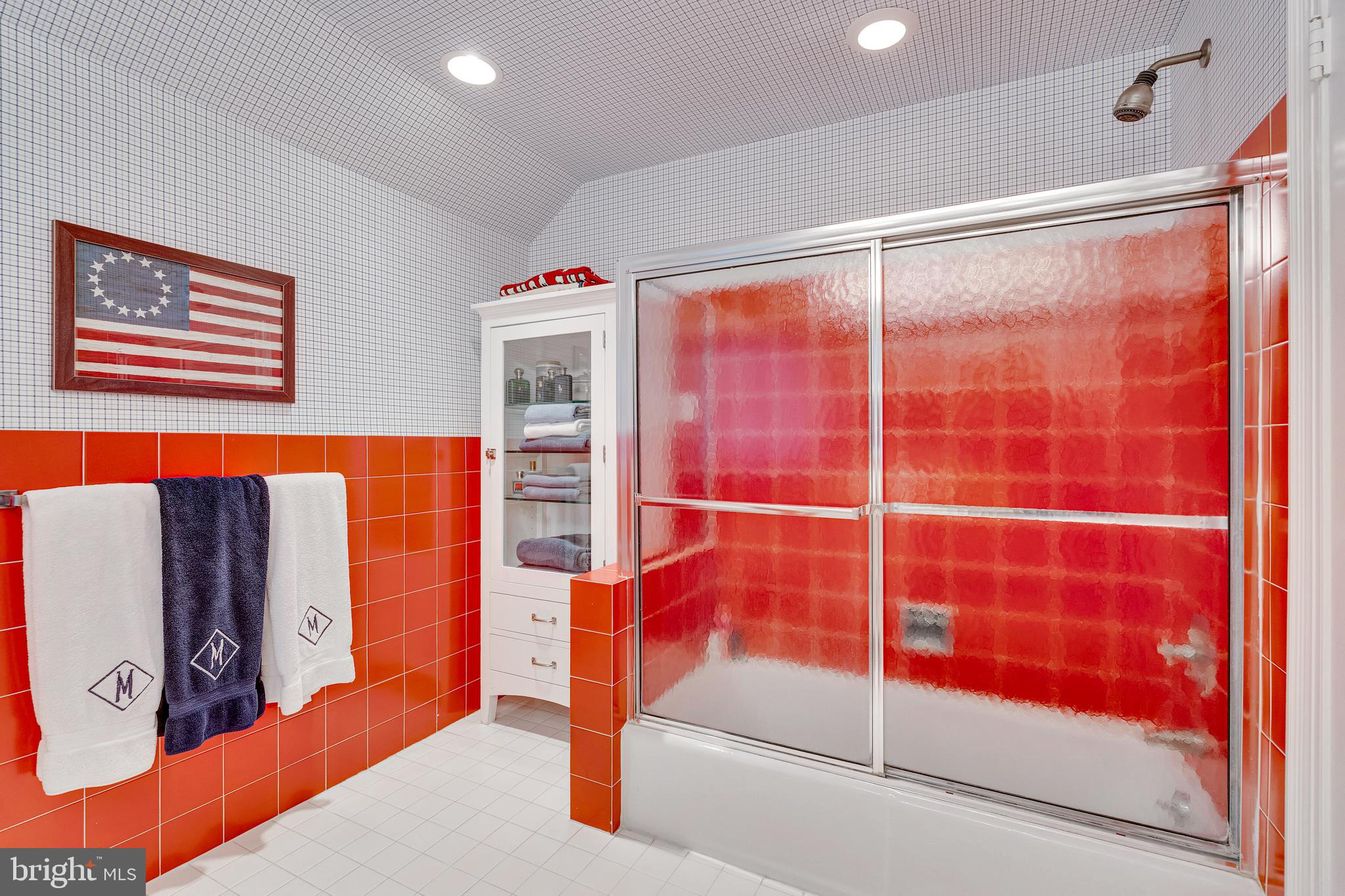 WYNNEWOOD - Residential