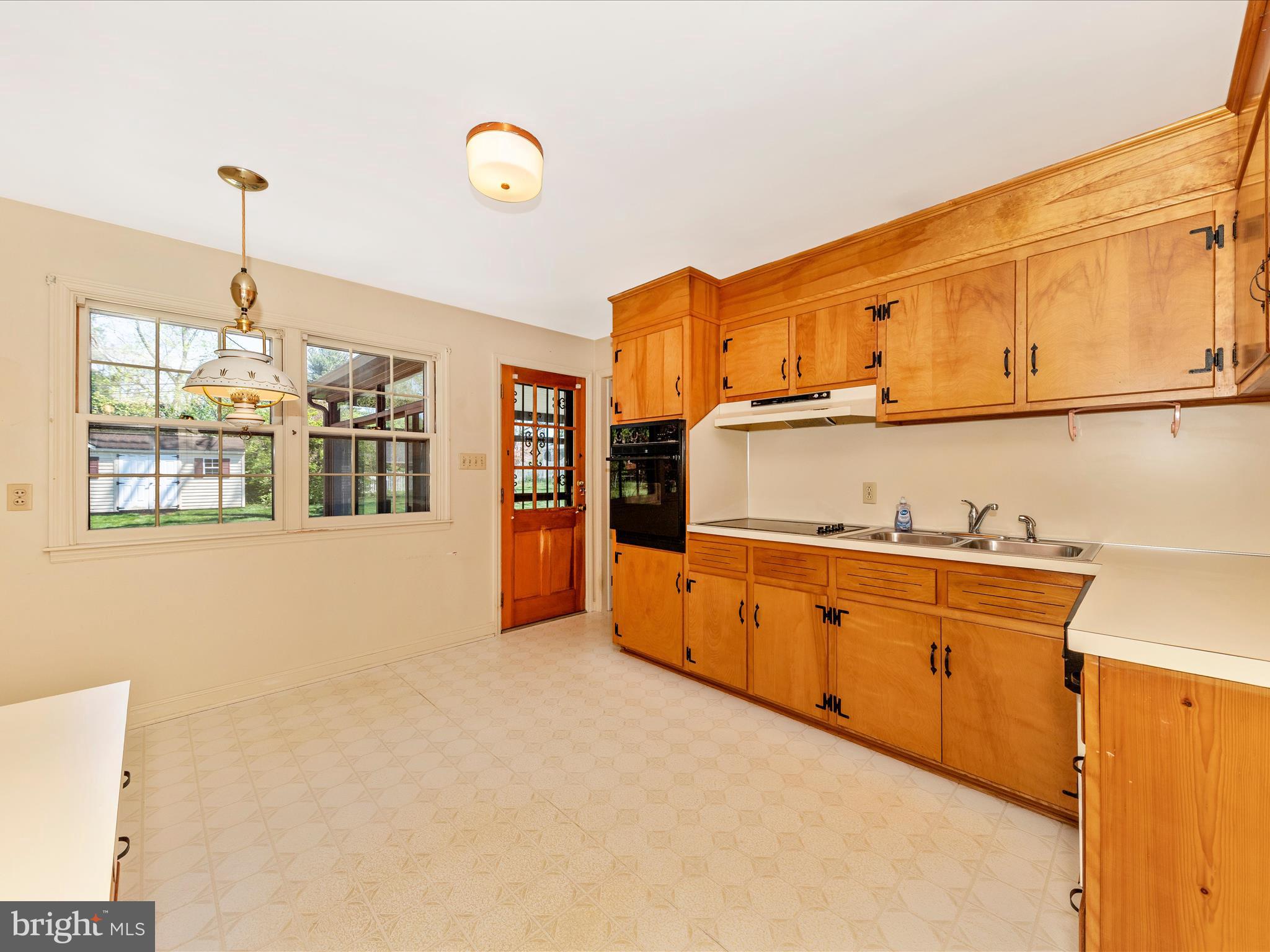 SPRING VALLEY - Residential