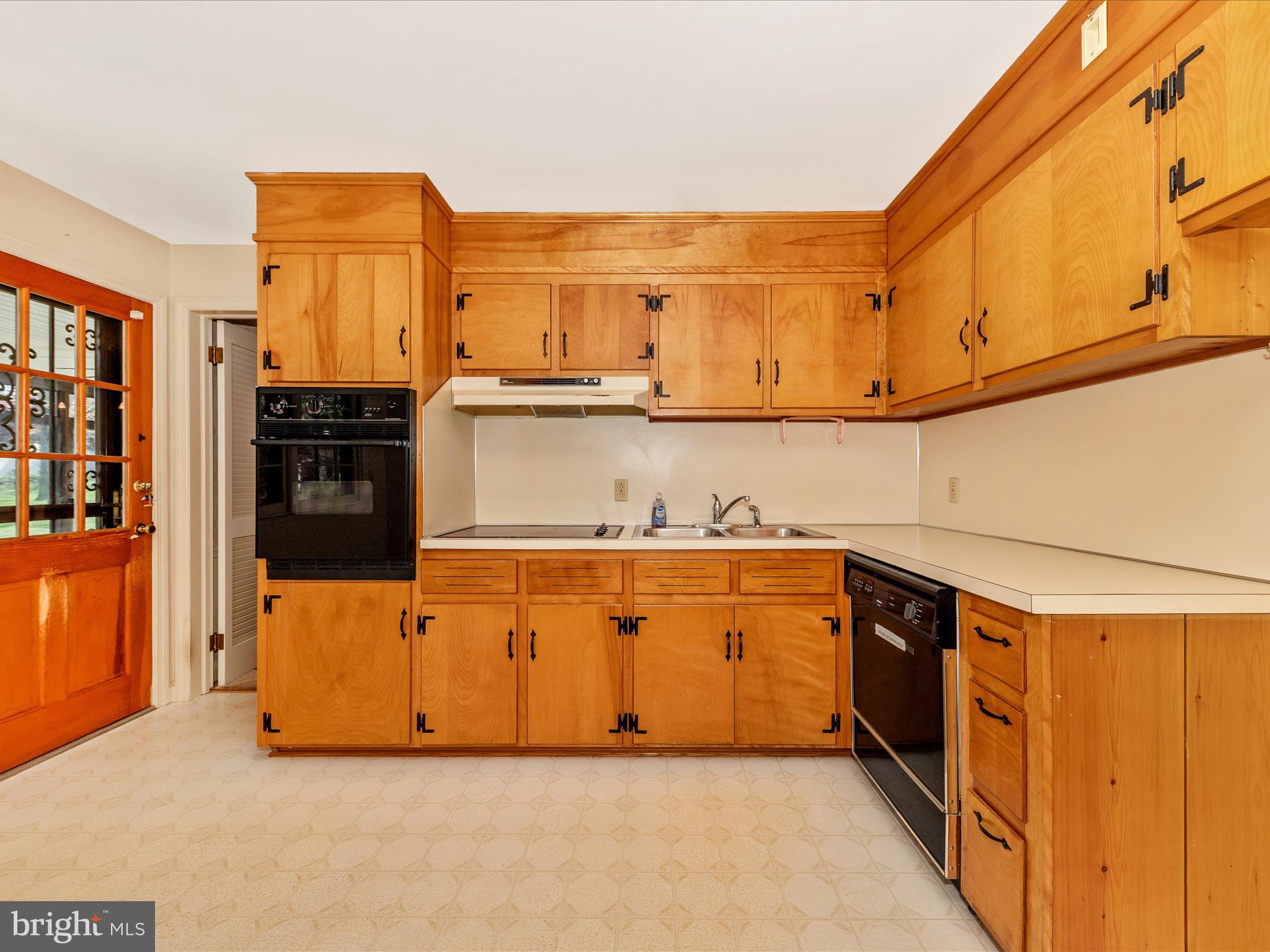 SPRING VALLEY - Residential