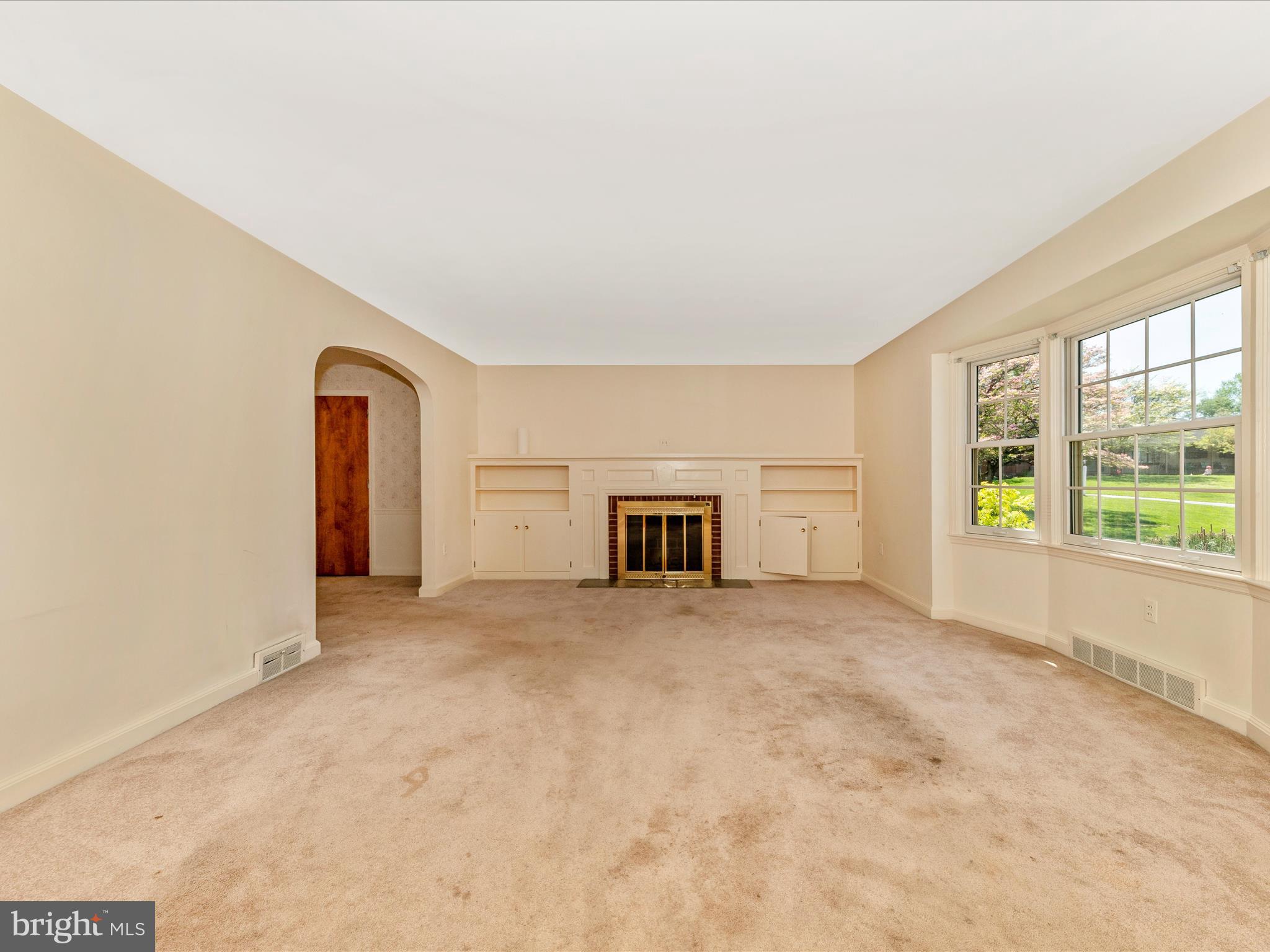 SPRING VALLEY - Residential