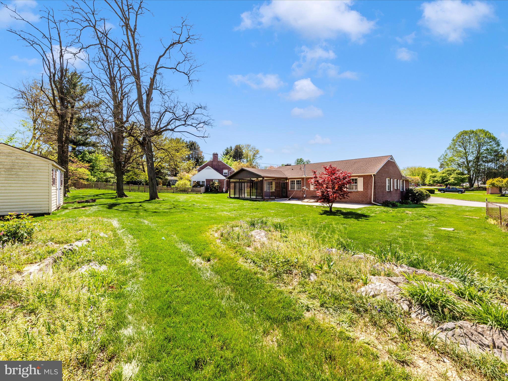 SPRING VALLEY - Residential