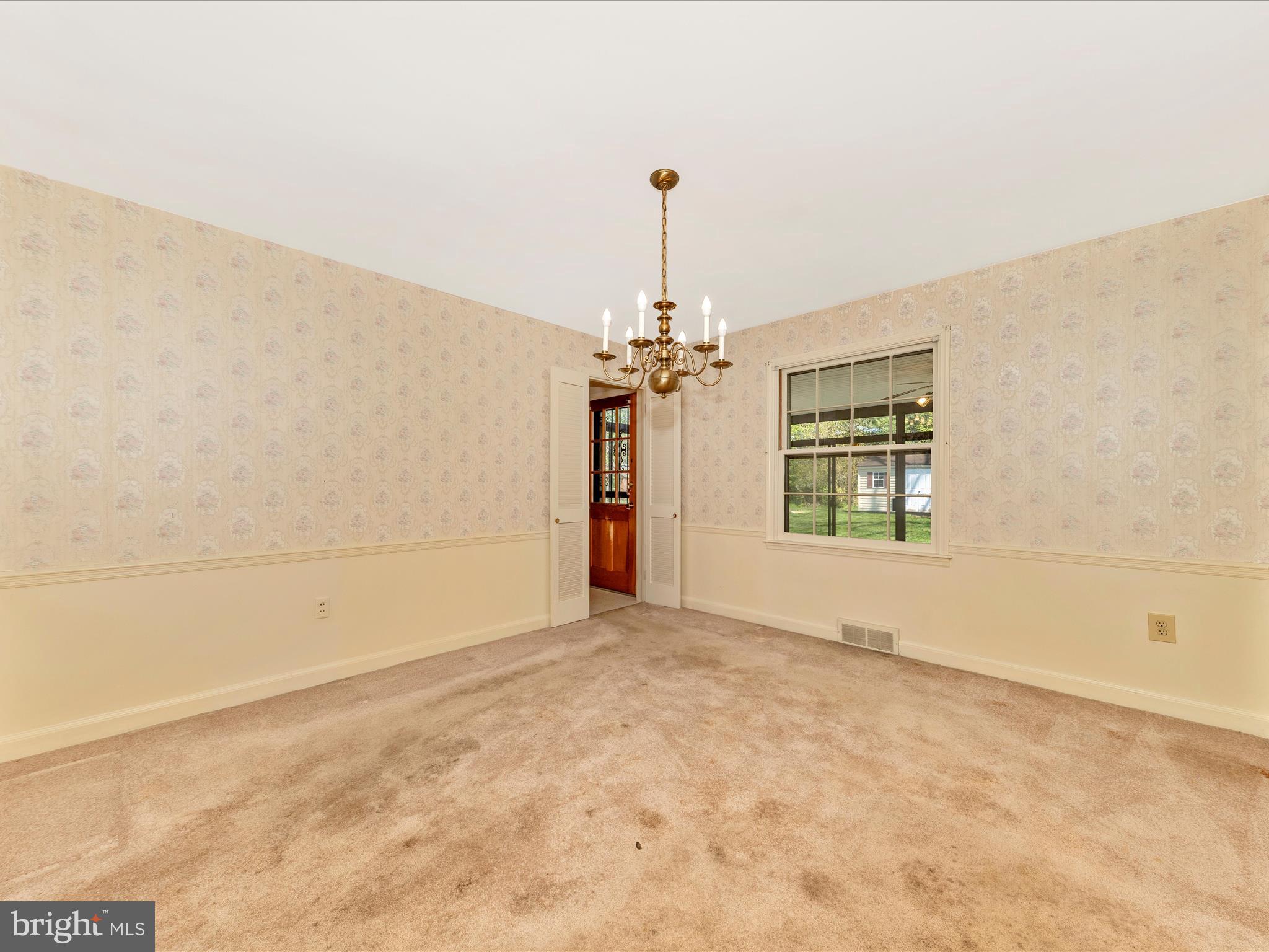 SPRING VALLEY - Residential