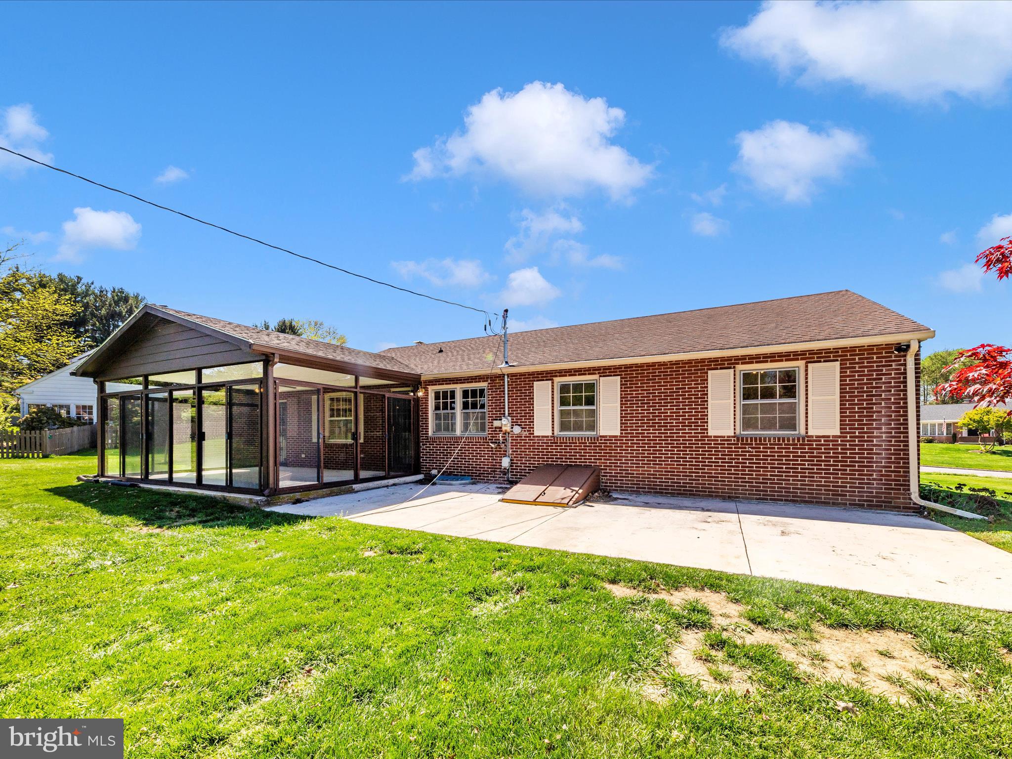 SPRING VALLEY - Residential