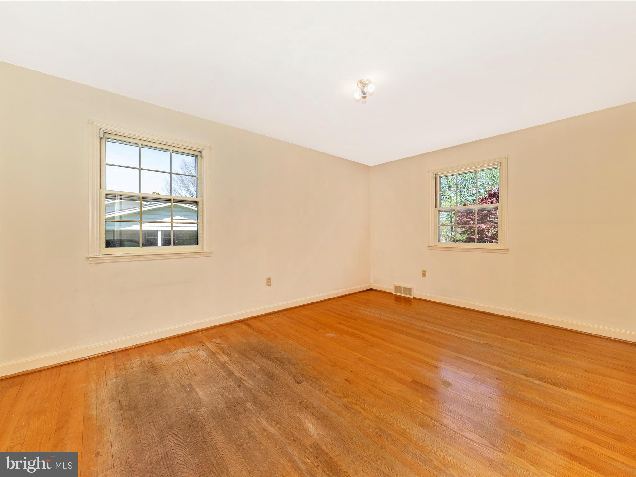 SPRING VALLEY - Residential