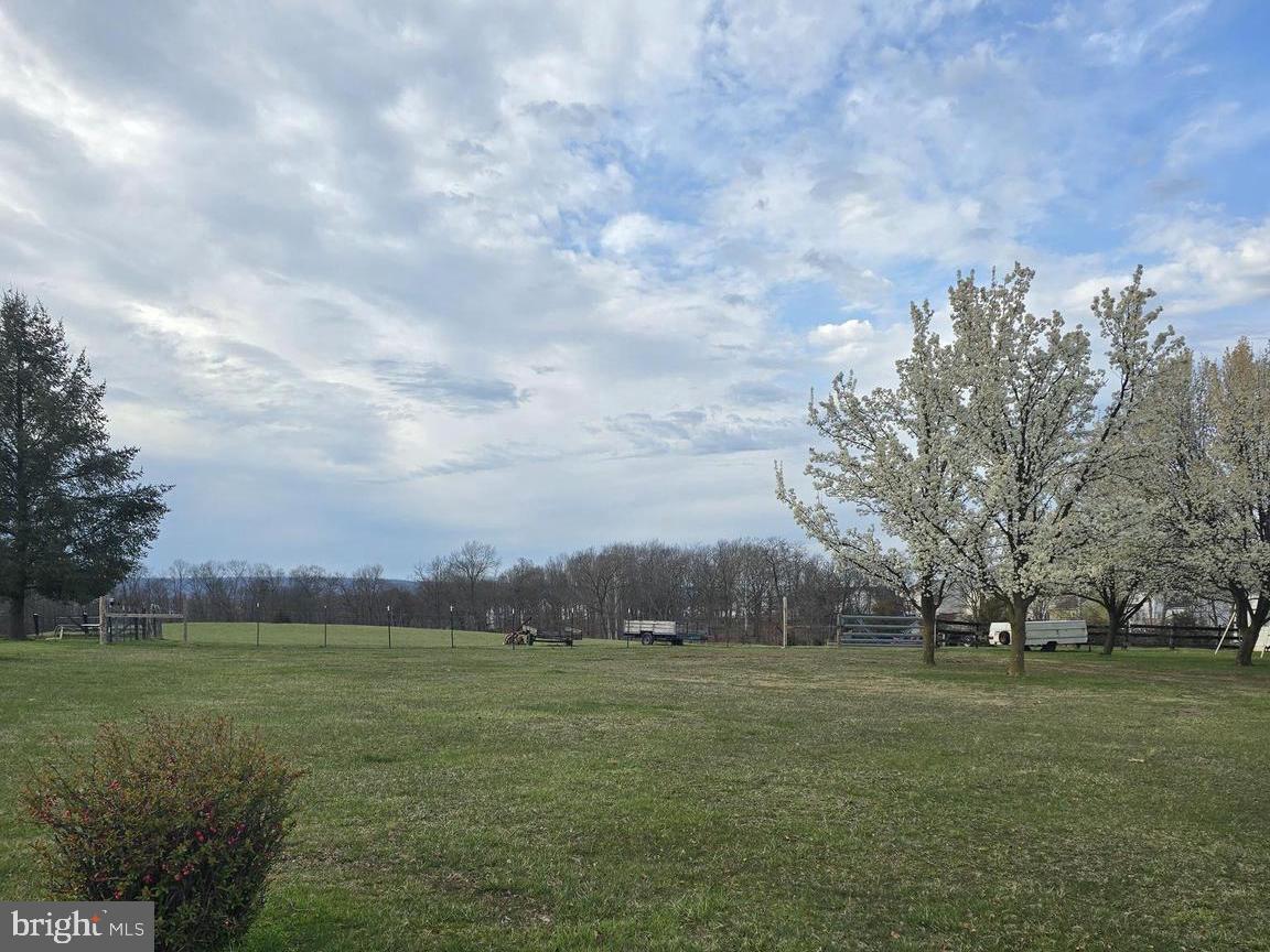 415 NEAR BETHELS WAY