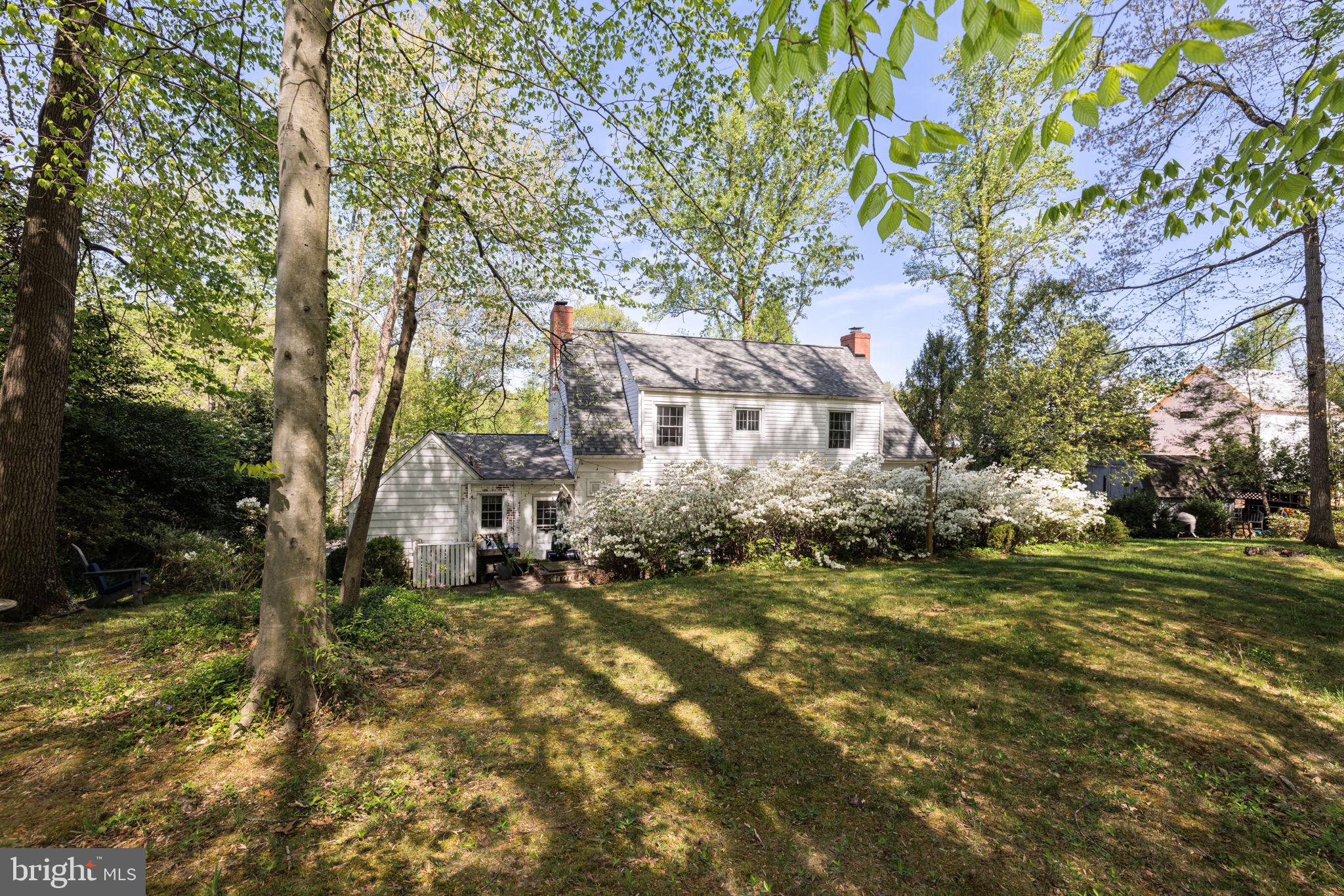 BRADLEY HILLS GROVE - Residential