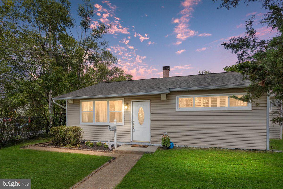 MUNROE GARDENS - Residential