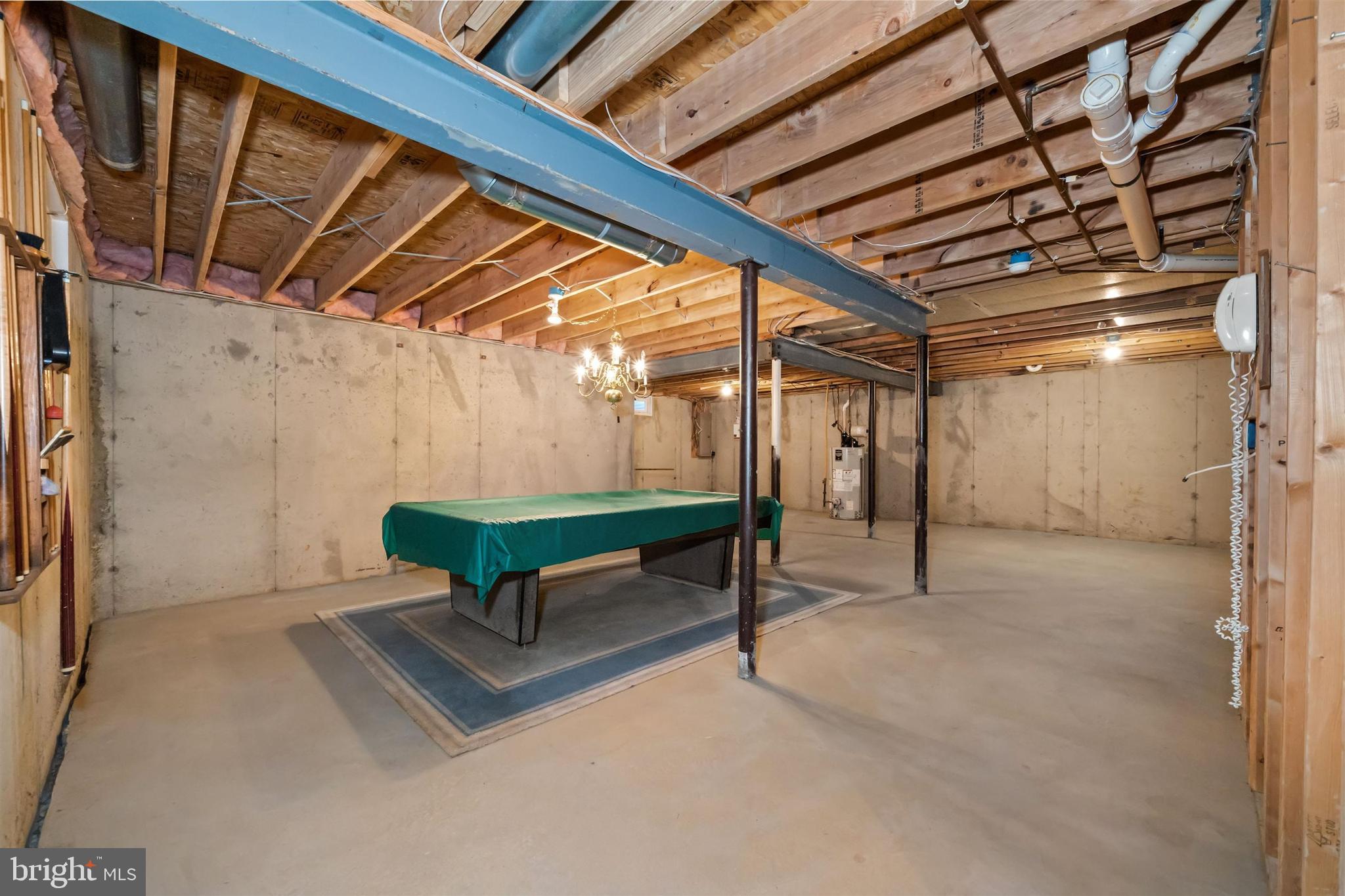 VILLAGE OF ROCKY R - Residential