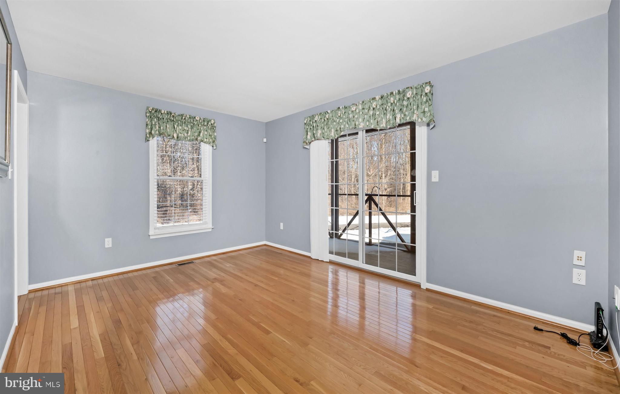 VILLAGE OF ROCKY R - Residential