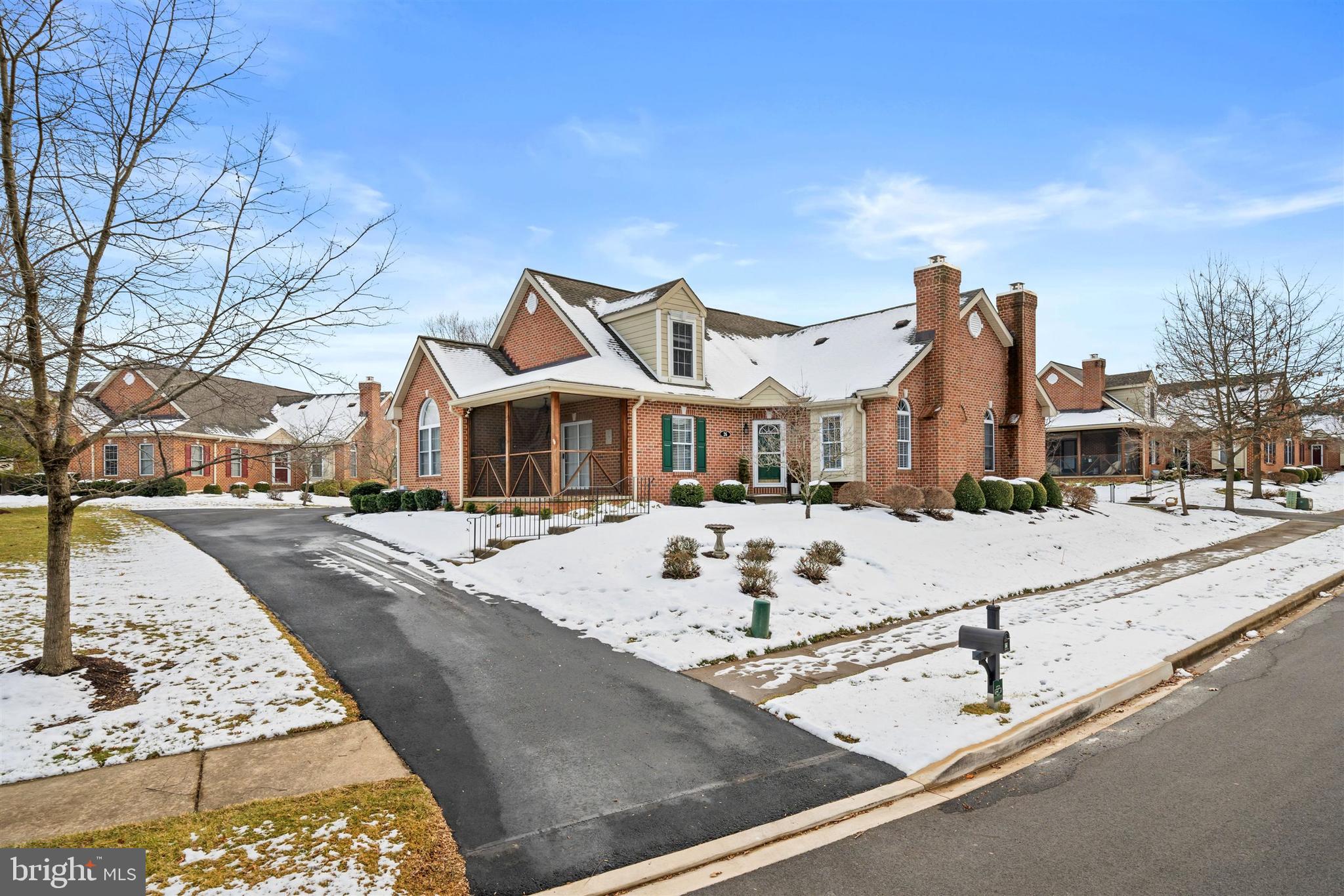 VILLAGE OF ROCKY R - Residential