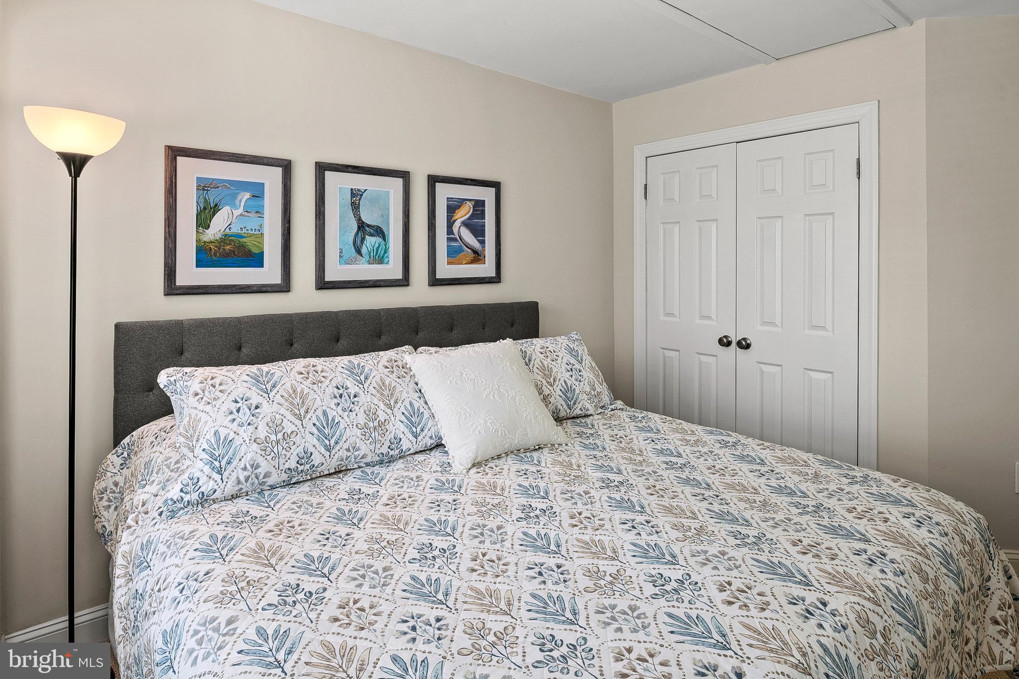 MARINERS LANDING - Residential