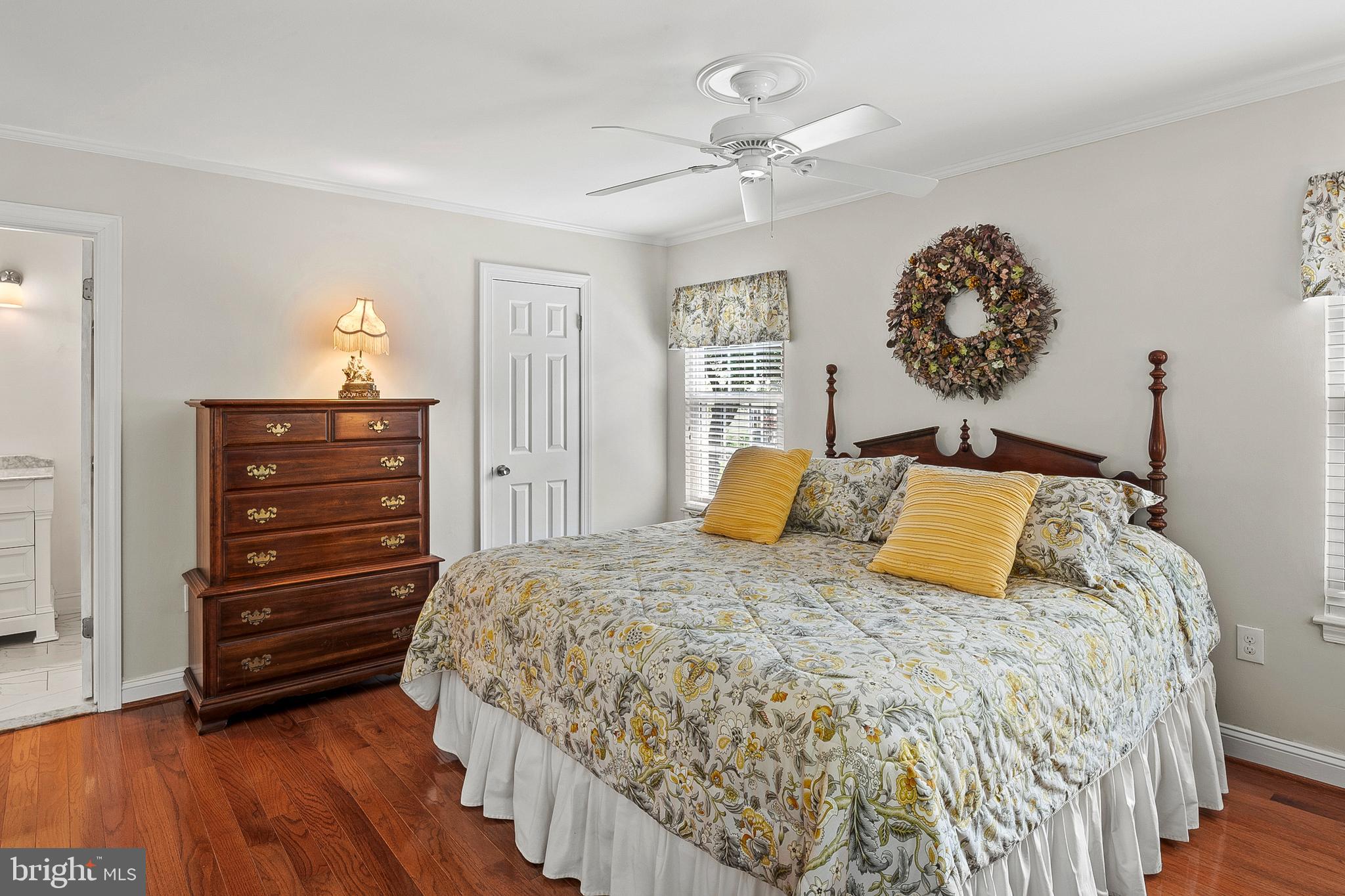 MARINERS LANDING - Residential