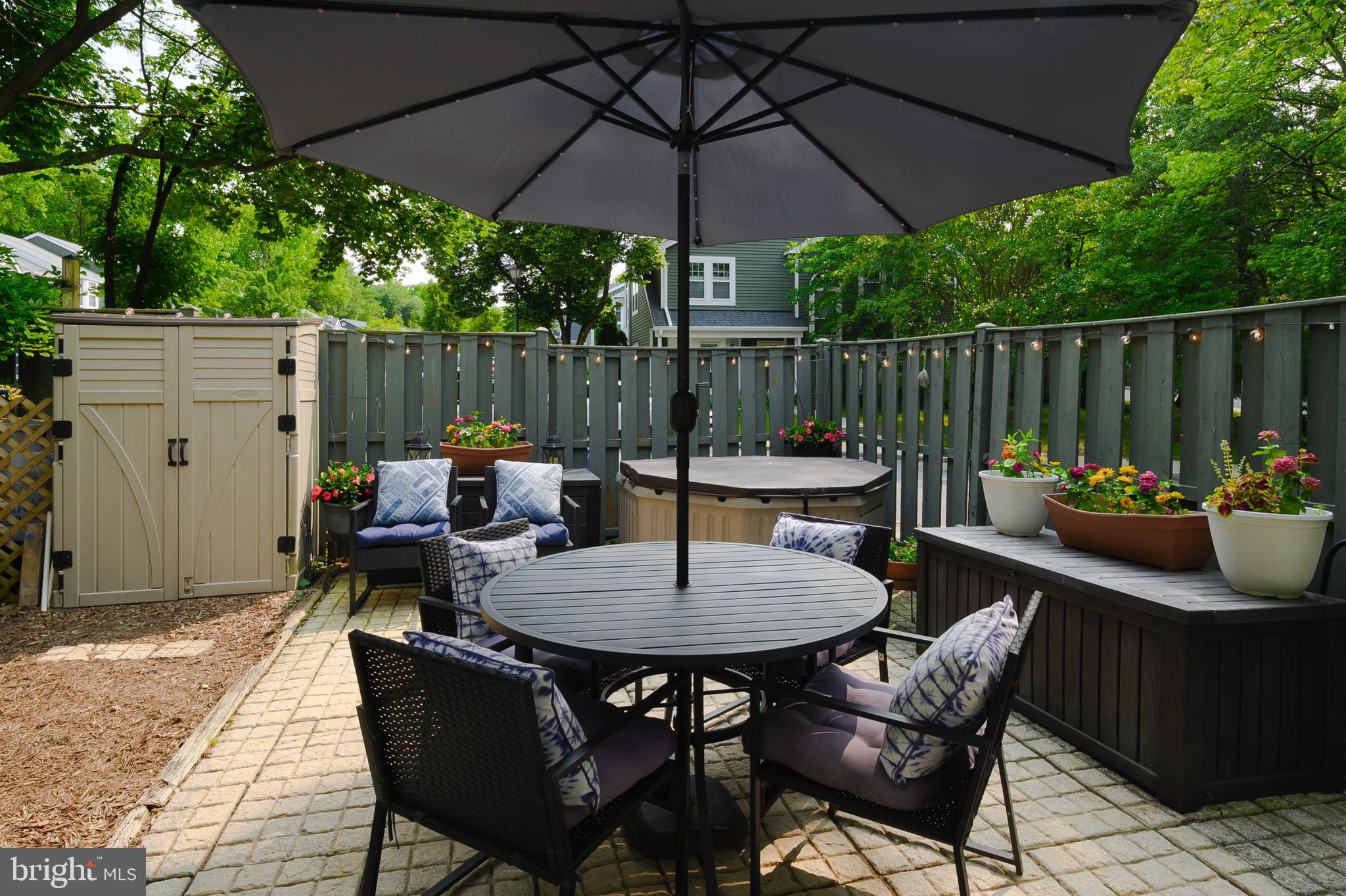 MARINERS LANDING - Residential