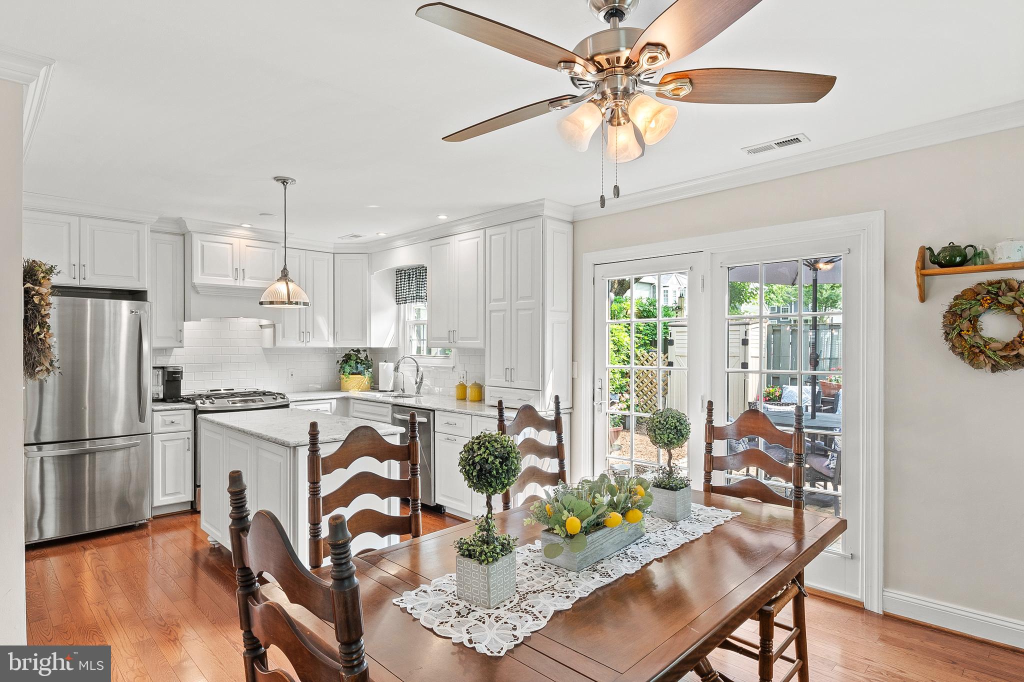 MARINERS LANDING - Residential