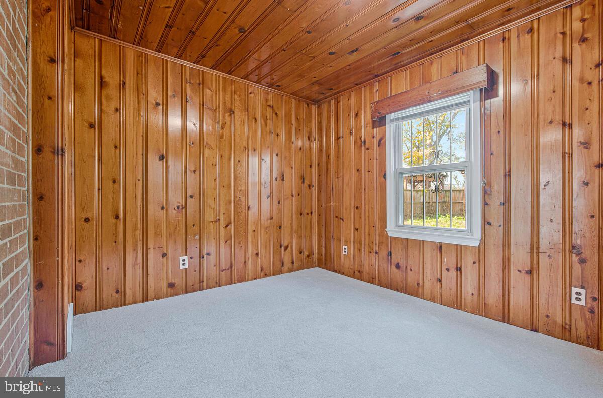 PARKLAWN - Residential