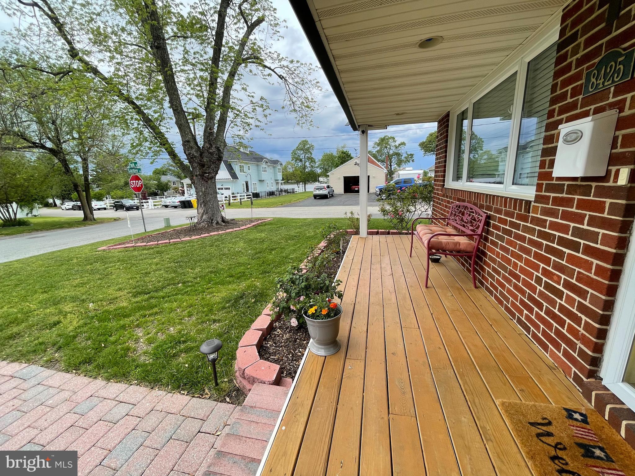 RIVIERA BEACH - Residential