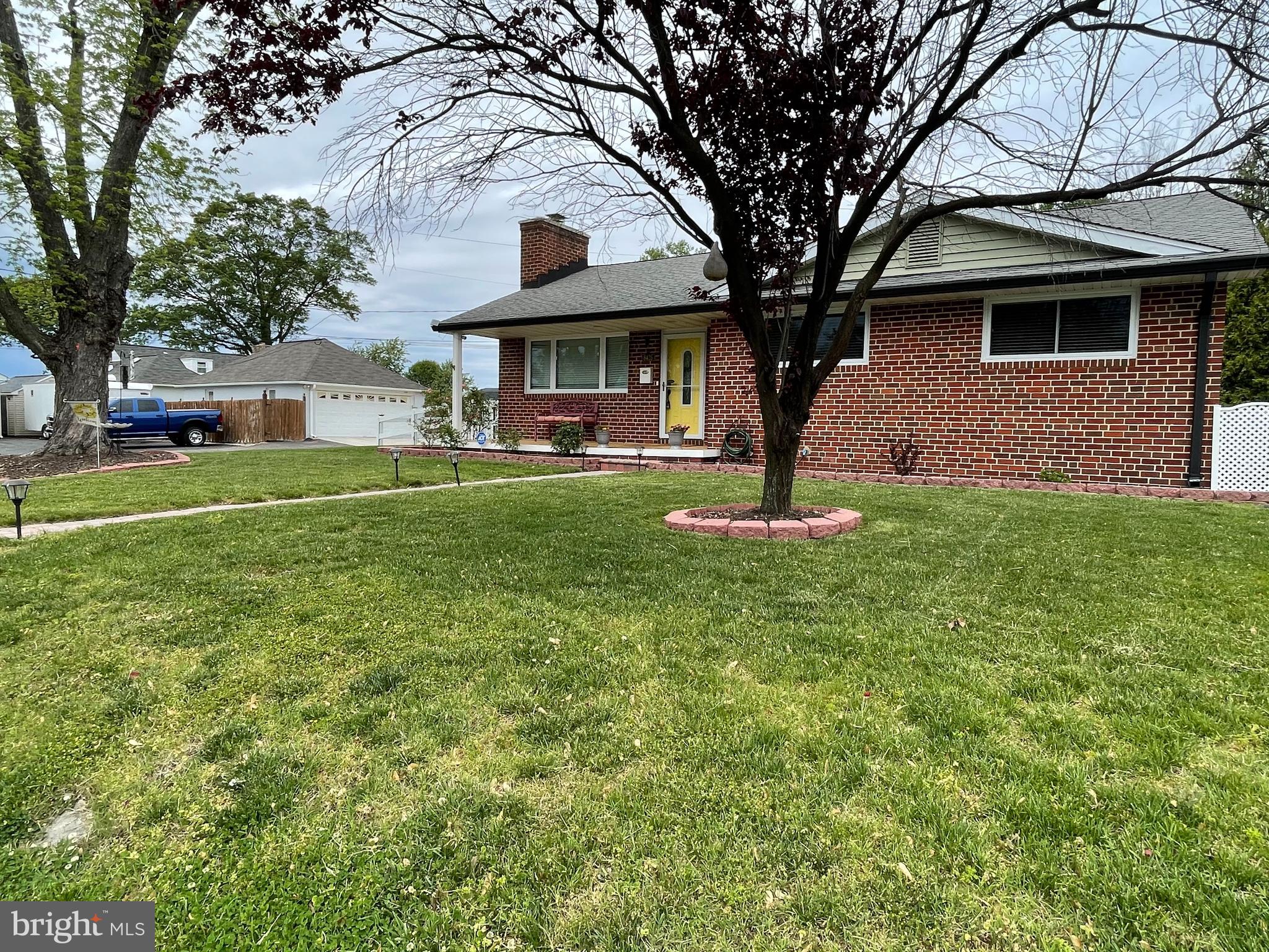 RIVIERA BEACH - Residential