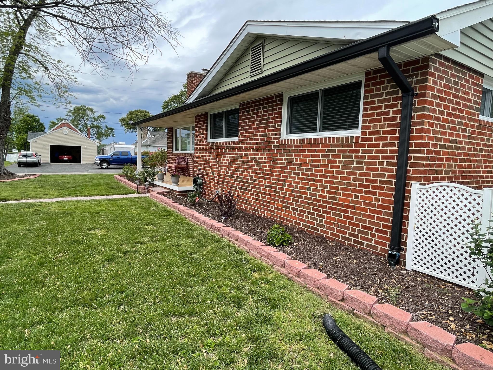 RIVIERA BEACH - Residential