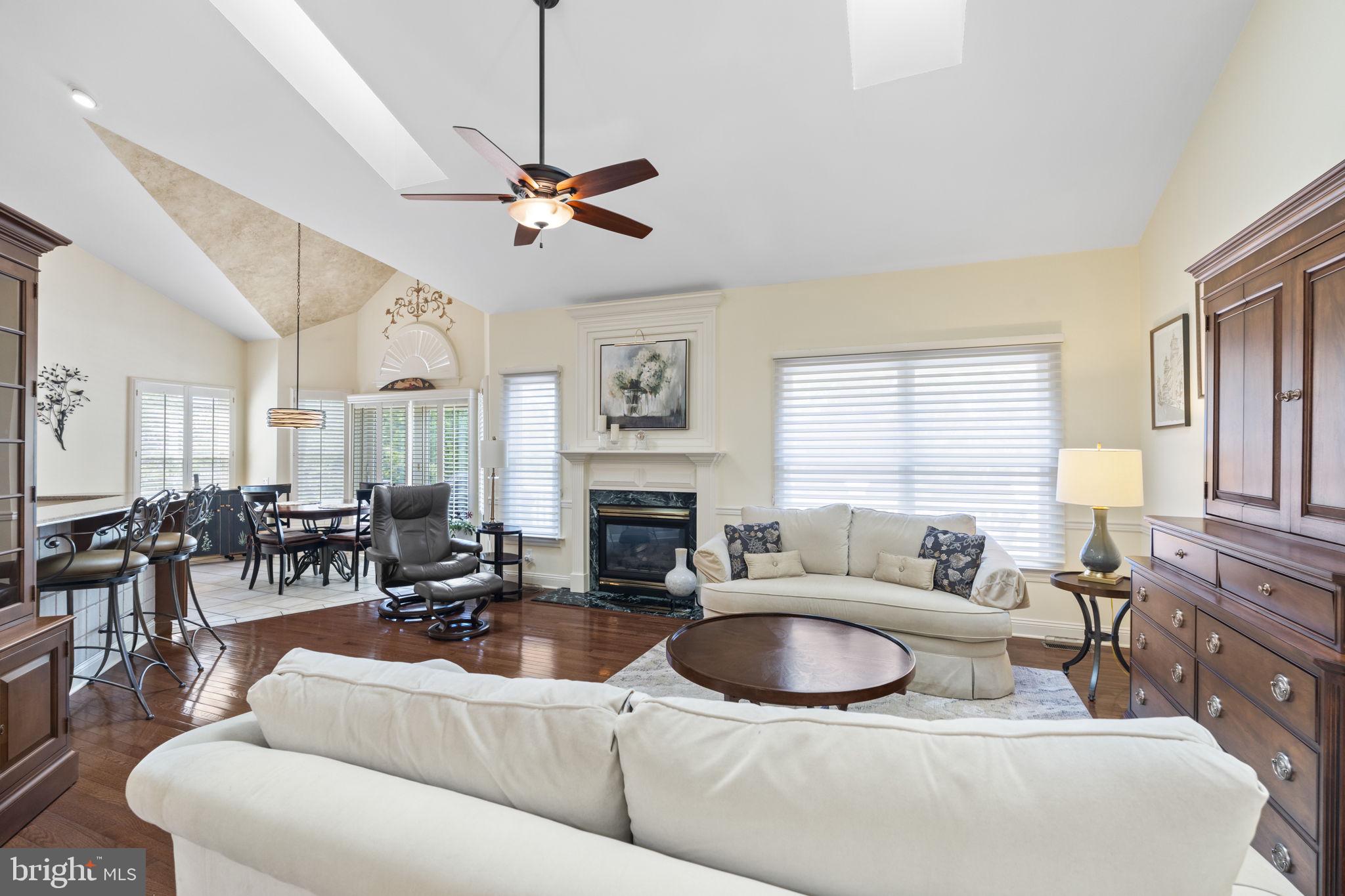 STONE RIDGE - Residential