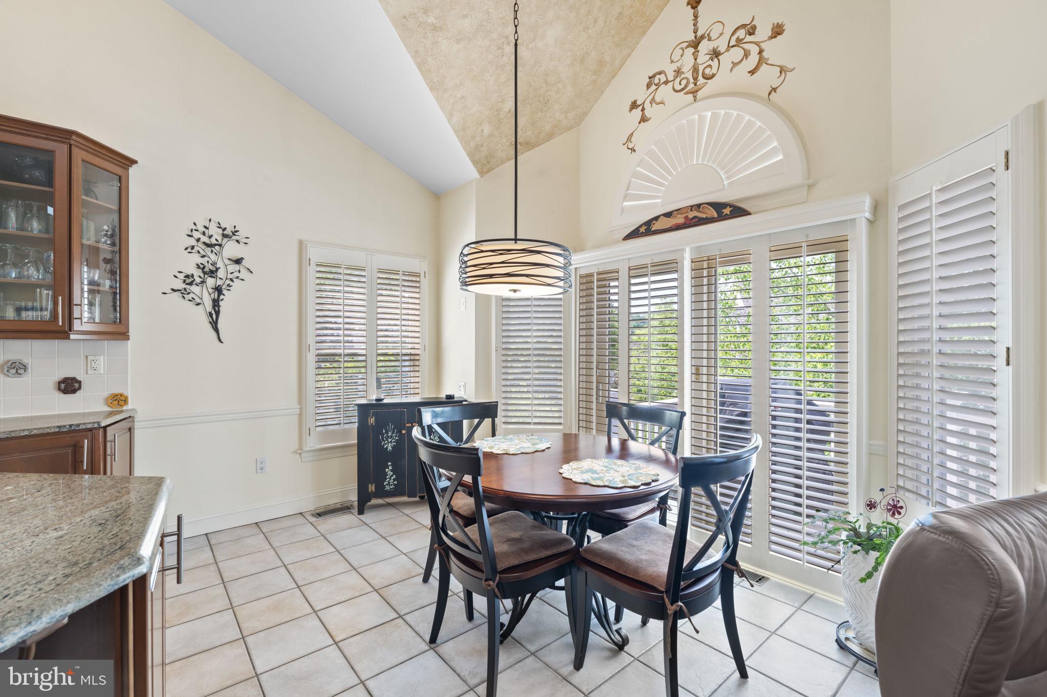 STONE RIDGE - Residential