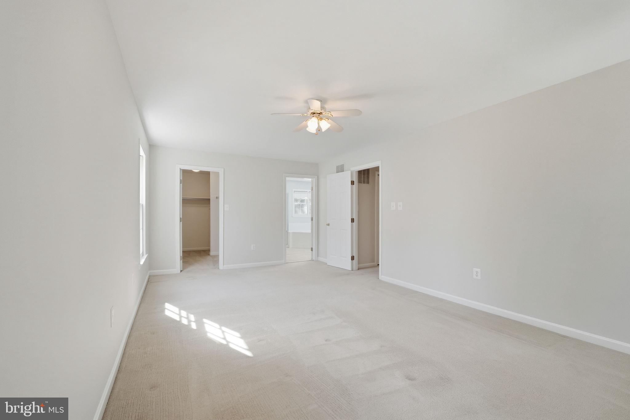 BROADLANDS - Residential