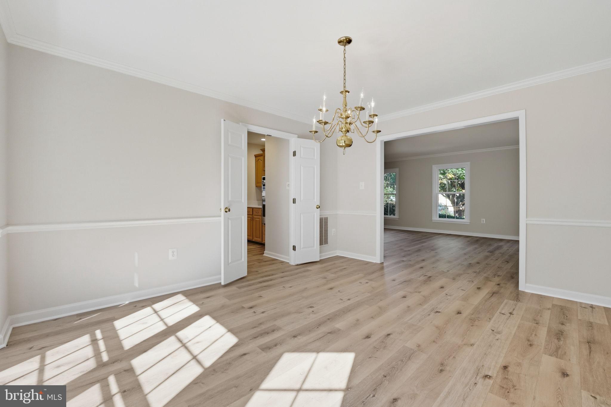 BROADLANDS - Residential