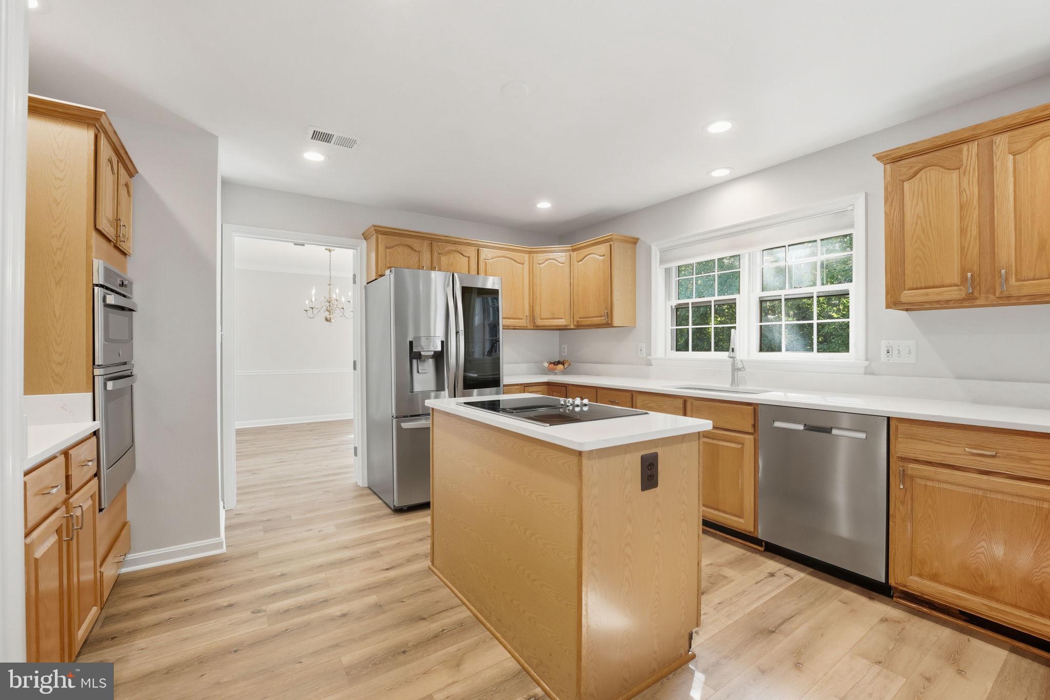 BROADLANDS - Residential