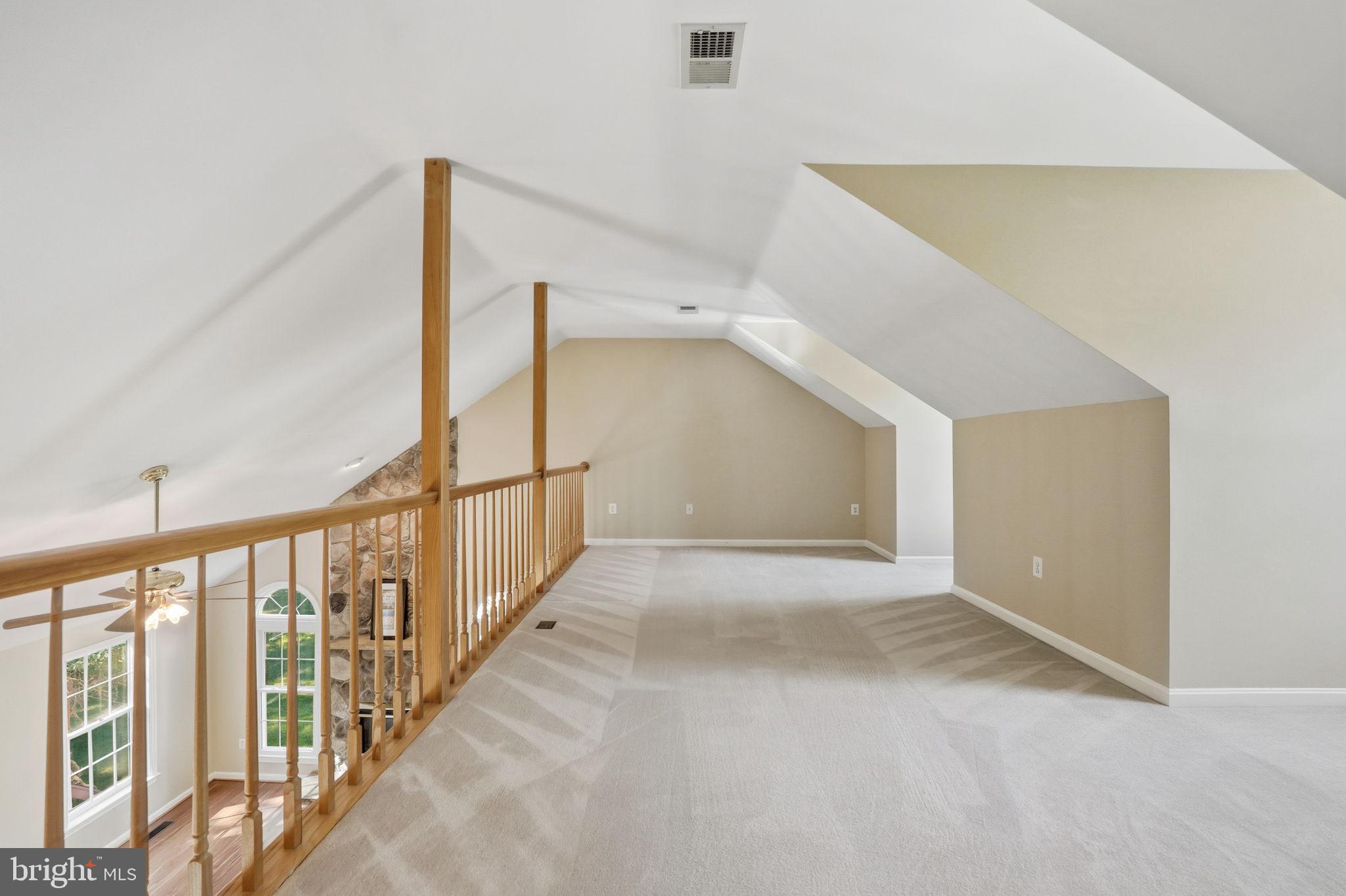 BROADLANDS - Residential