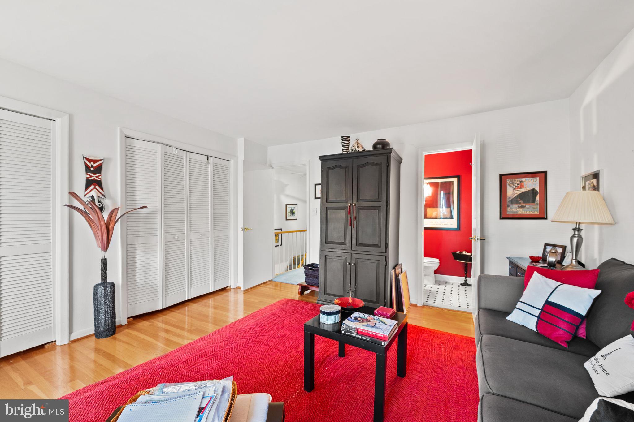 CROSS KEYS - Residential