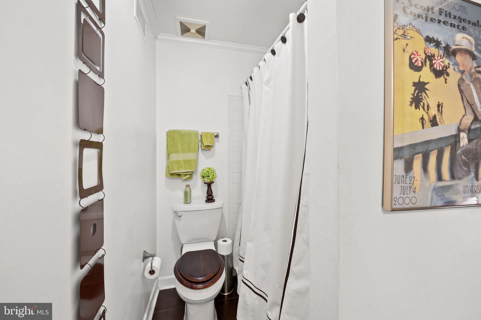 CROSS KEYS - Residential