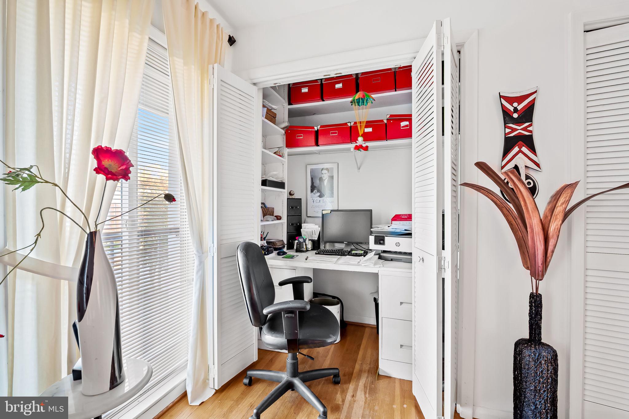 CROSS KEYS - Residential