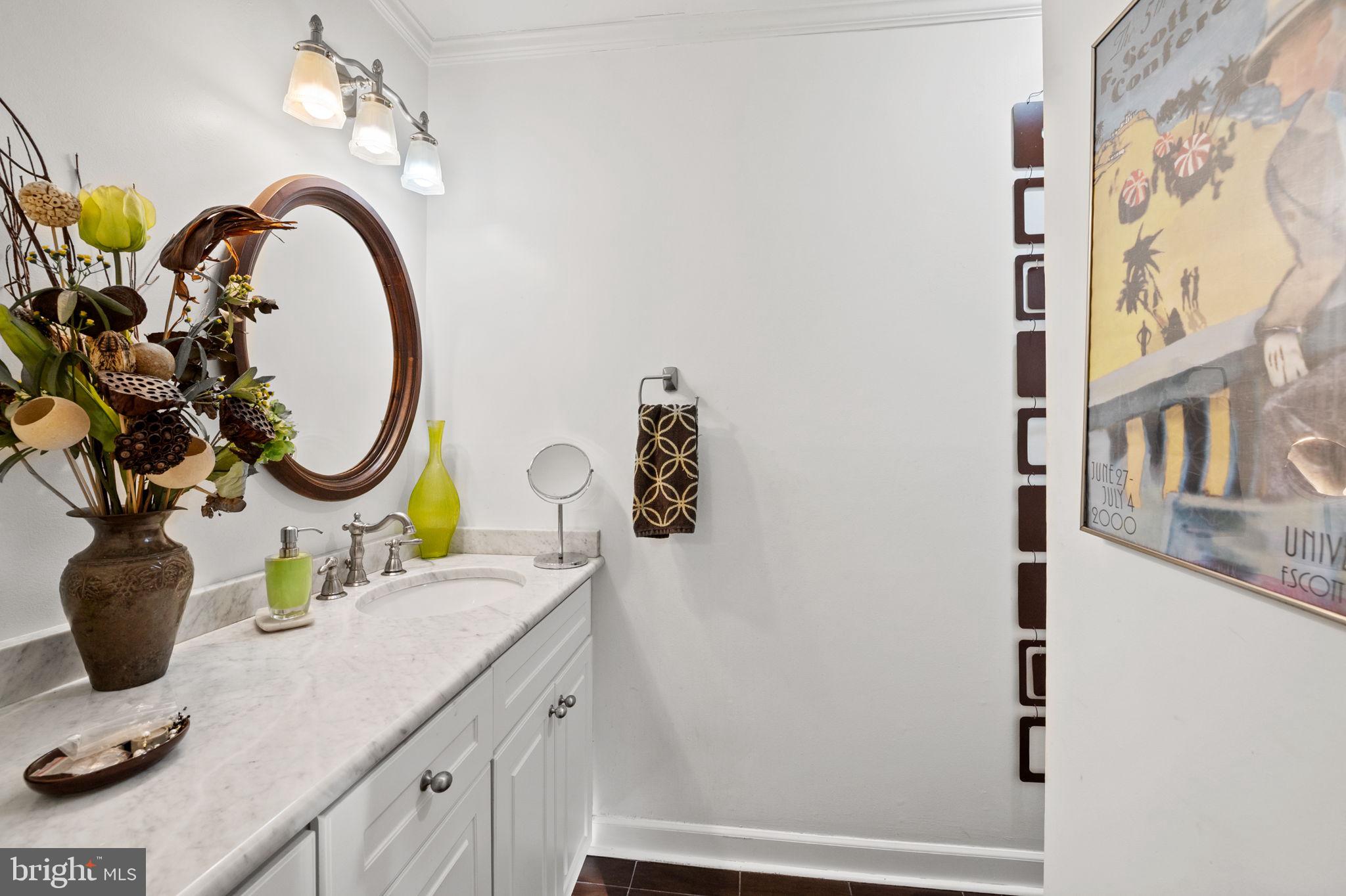 CROSS KEYS - Residential