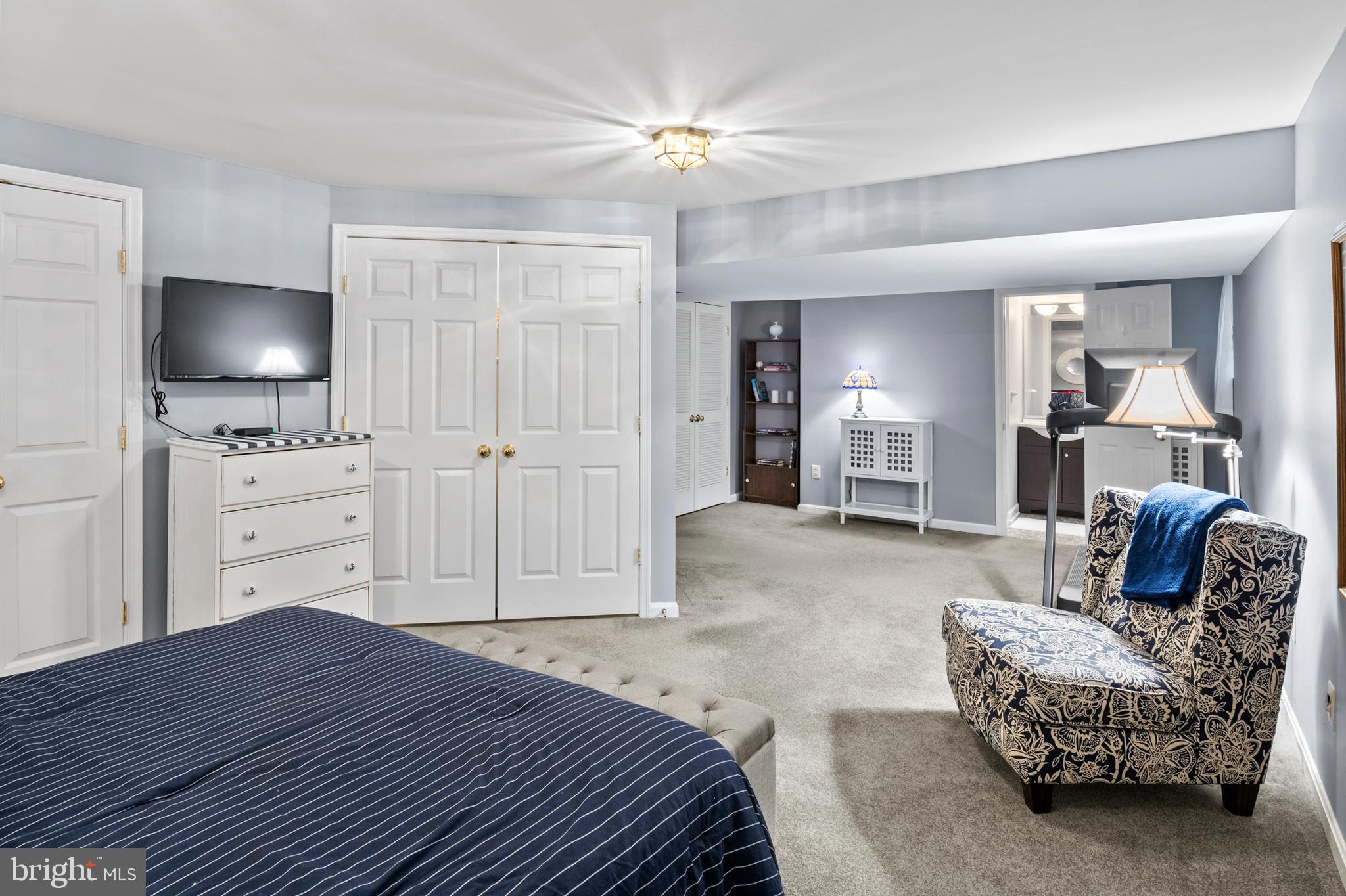 ELDERWOOD VILLAGE - Residential