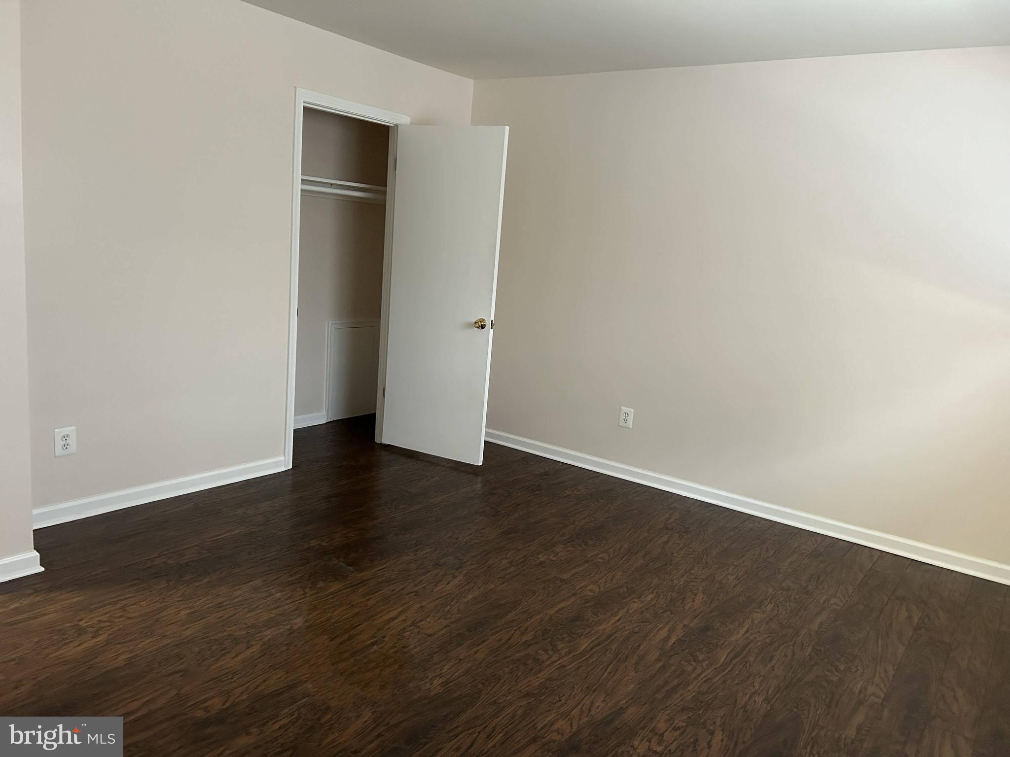 FRENCHMANS CREEK - Residential